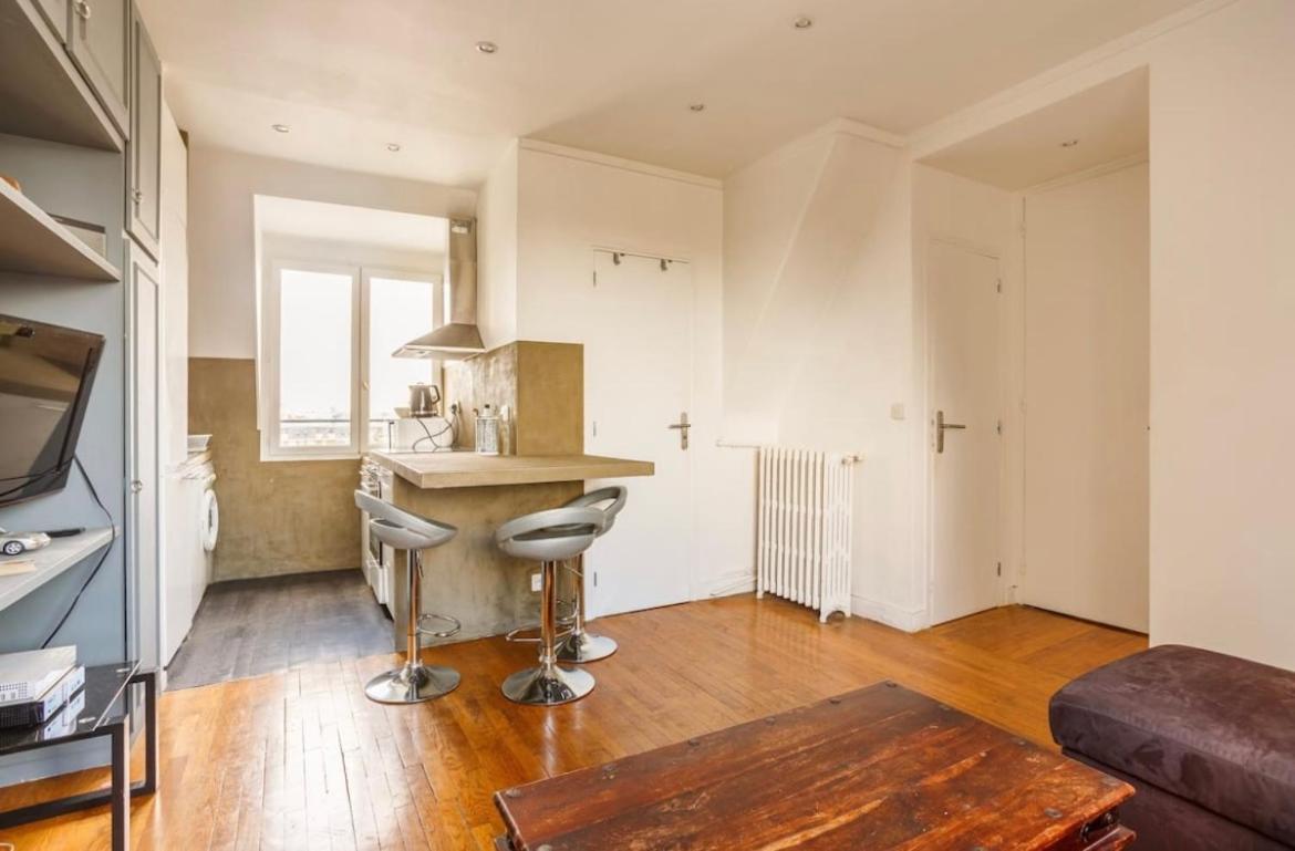 Appartement Beautiful With A View Of Eiffel Tower In Center Paris