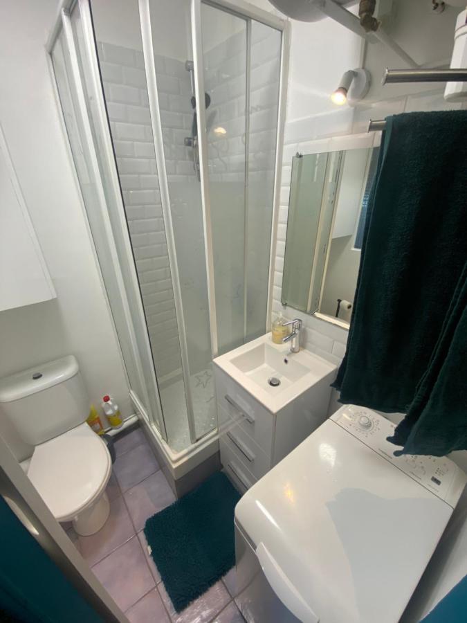 Studio Calme Et Refait A Neuf Apartment Paris