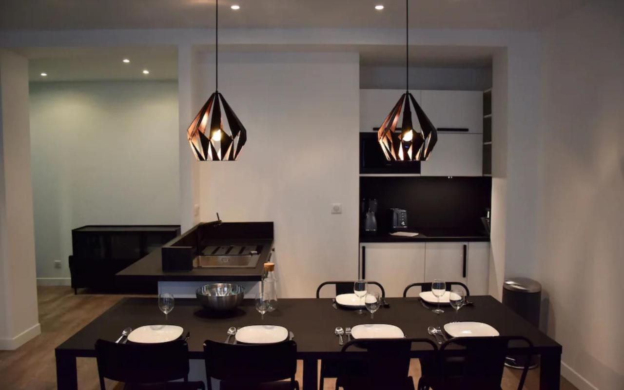 Elégant Dans Le Quartier Concorde à Appartement *