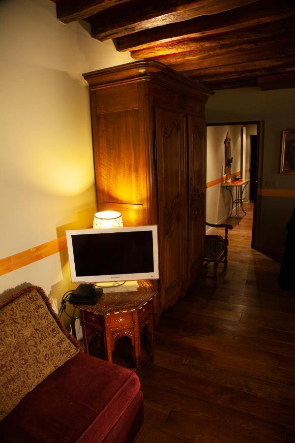 Le Marais Typical Appartement