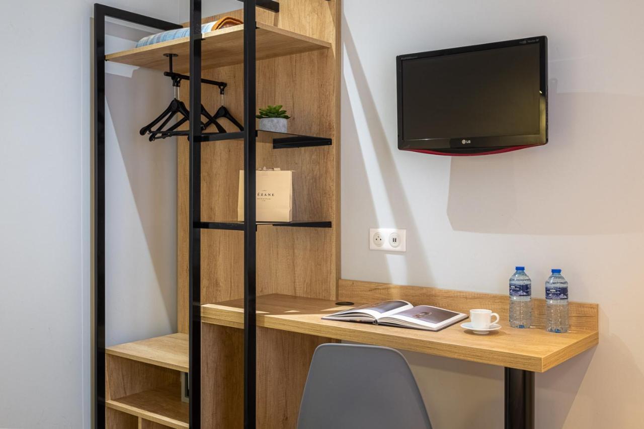 Hotel Lilas Blanc Paris