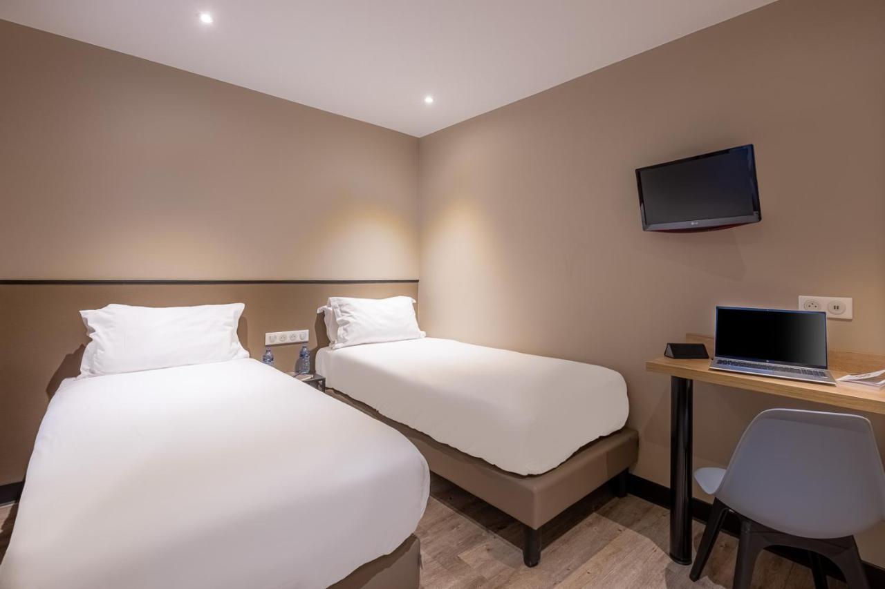 Lilas Blanc 3* Paris