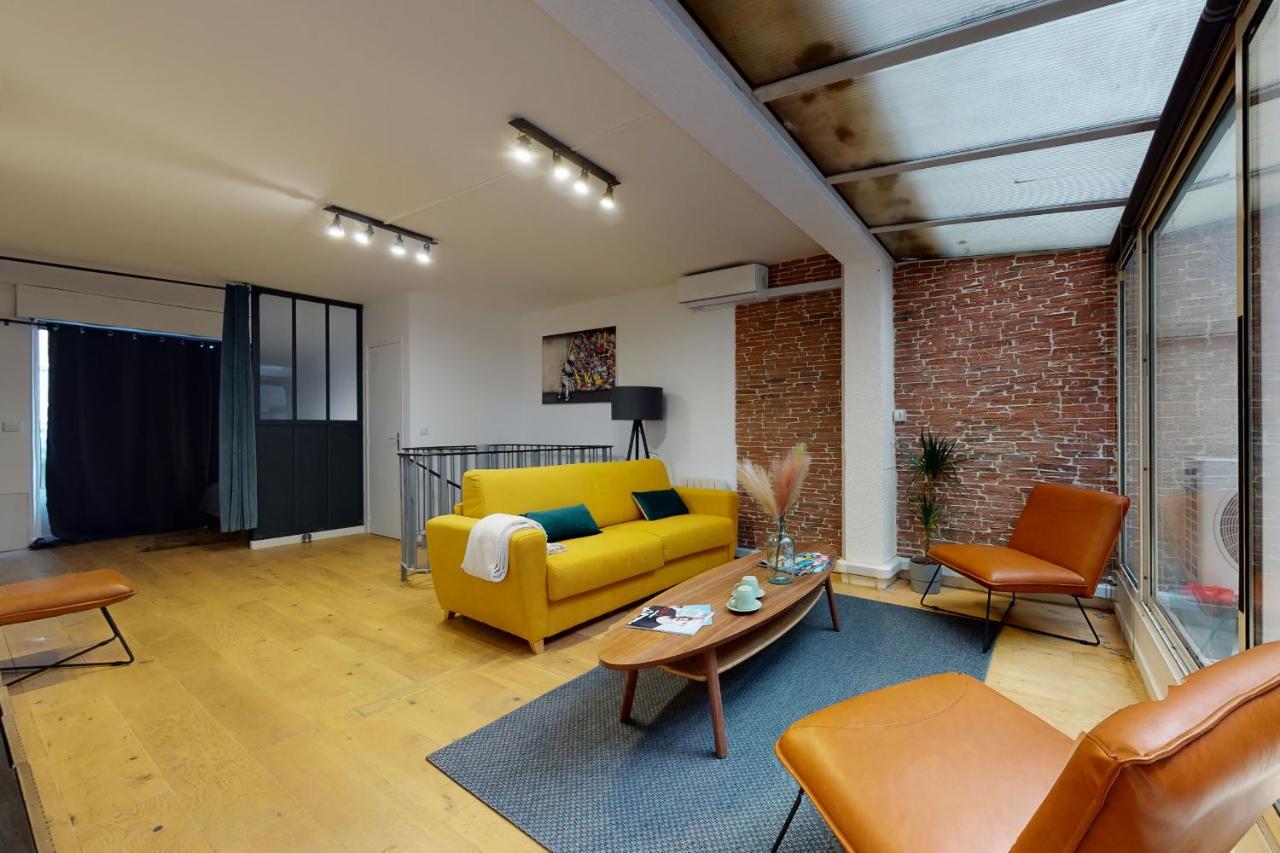 Superbe Loft Avec Patio - Tour Eiffel Apartamento
