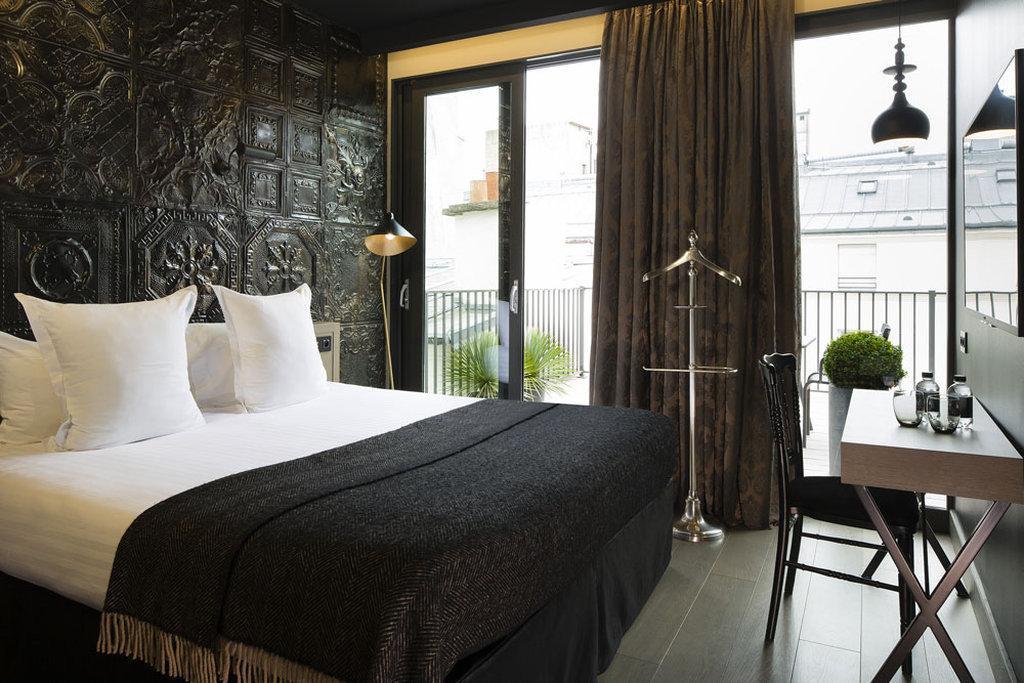 Eugène En Hotel 4*