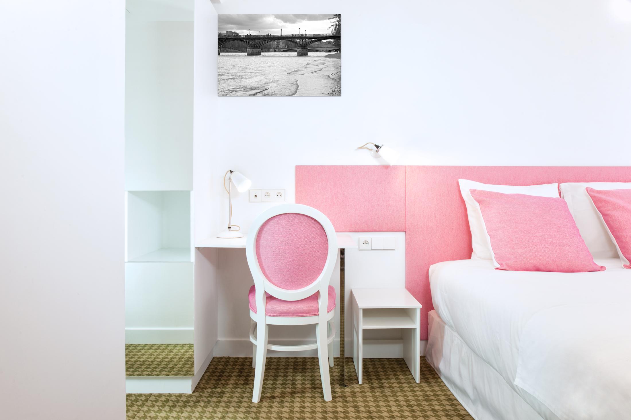 Mistral Hotel Paris
