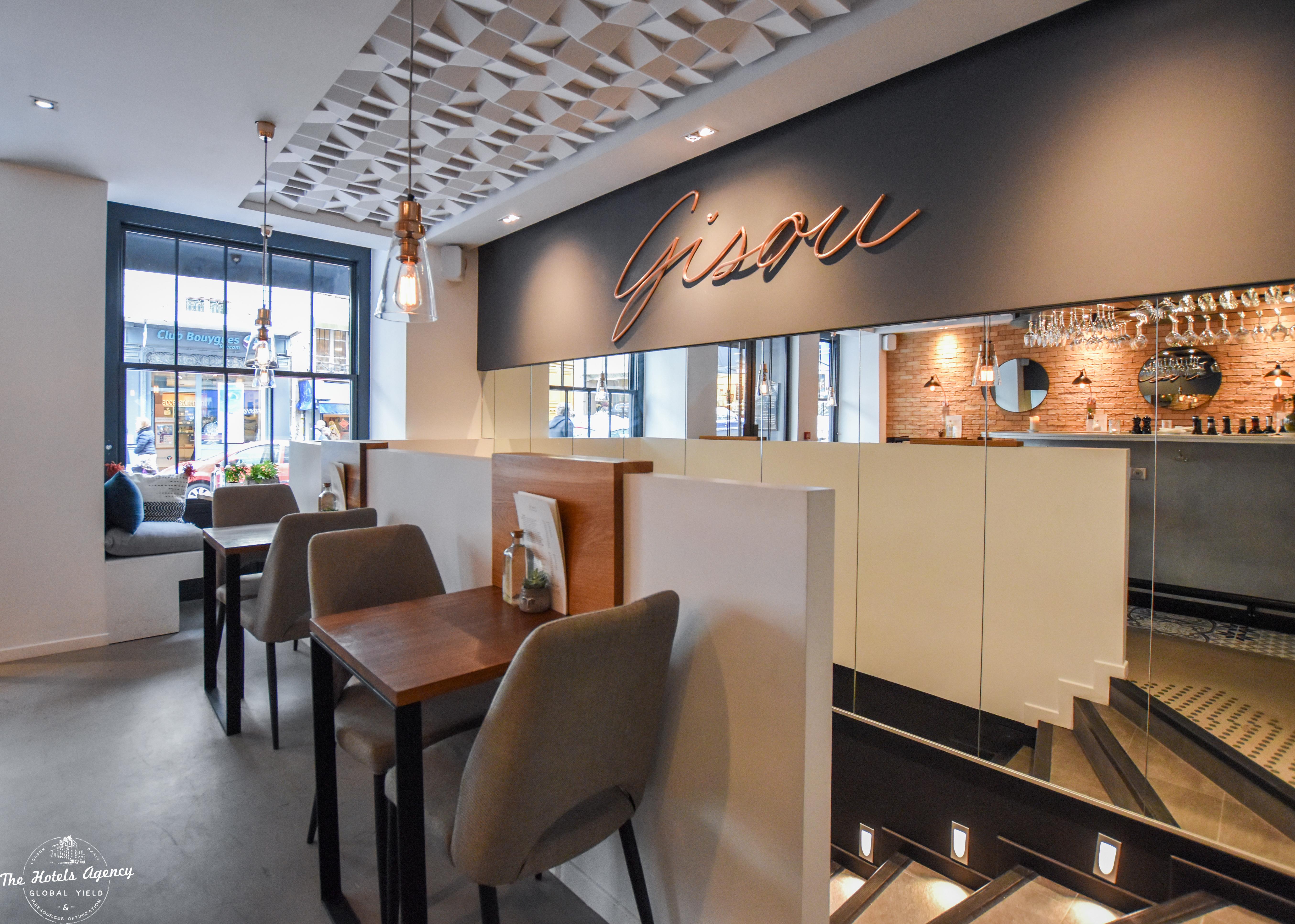 29 Lepic Hotel Paris