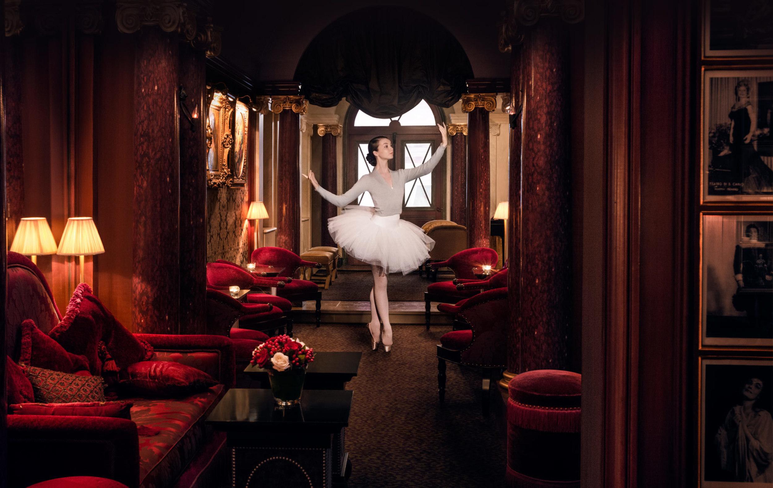 Maison Athenee Paris
