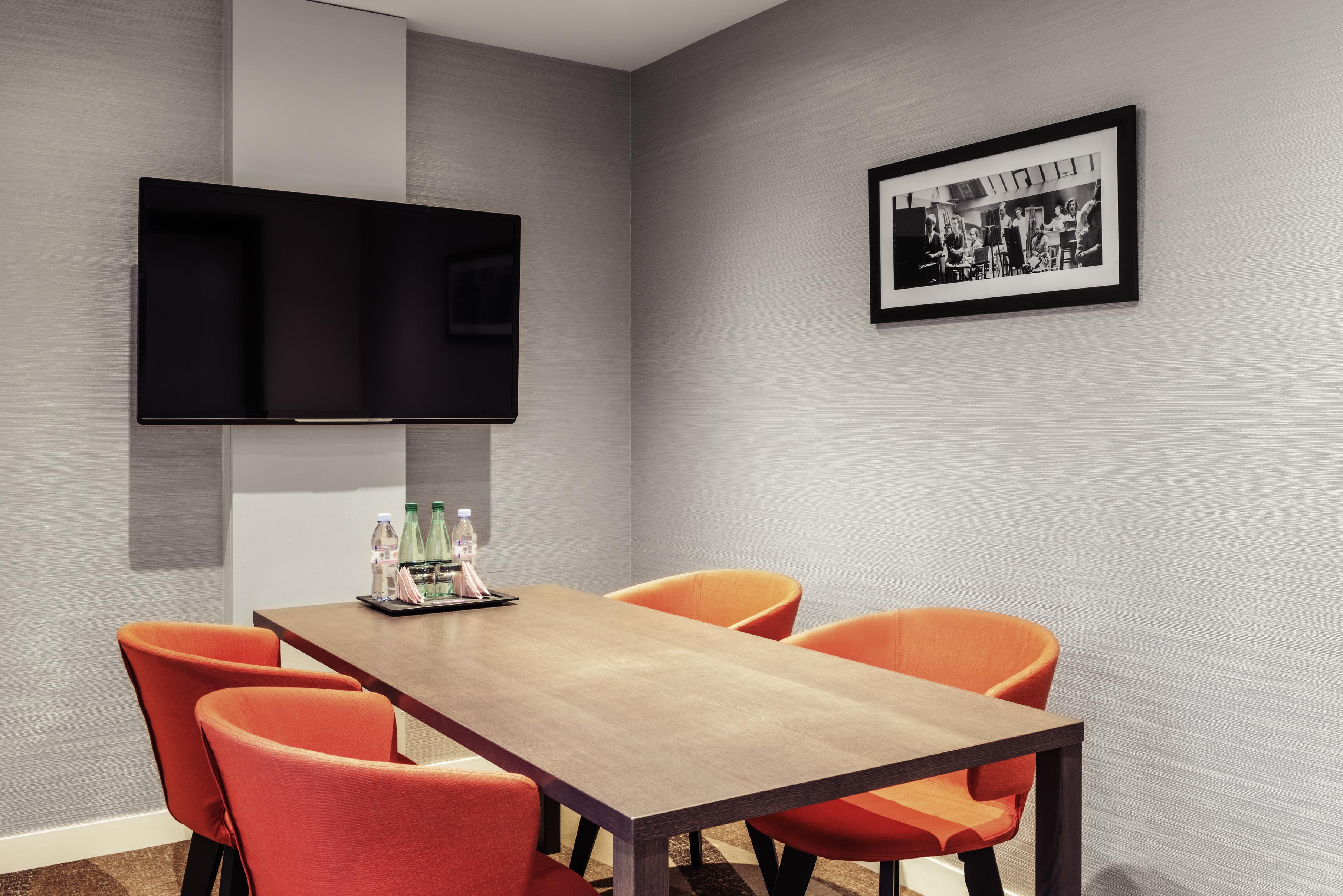 Hotel Mercure Montmartre Sacre Coeur
