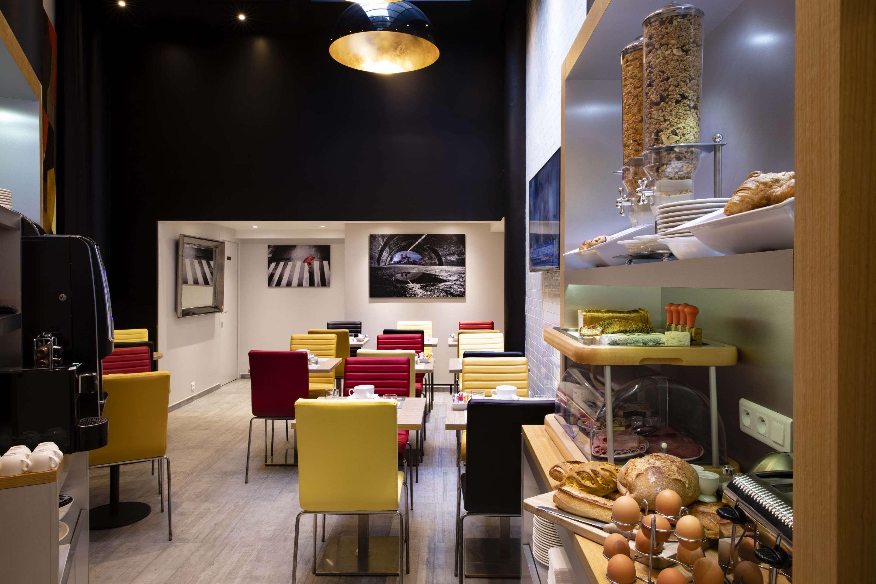 Hotel Montparnasse Saint Germain 3*