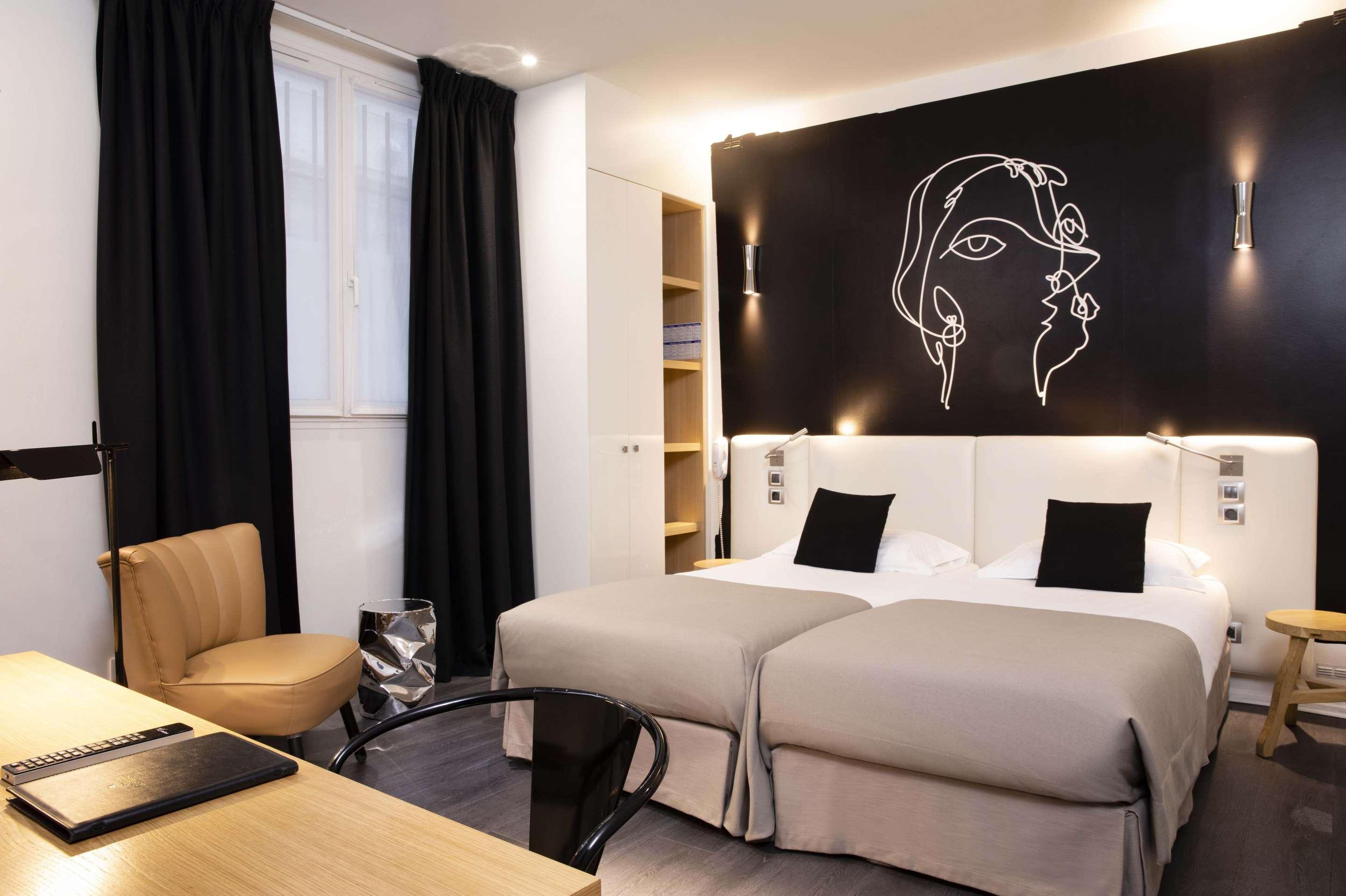 Hotel Montparnasse Saint Germain 3*