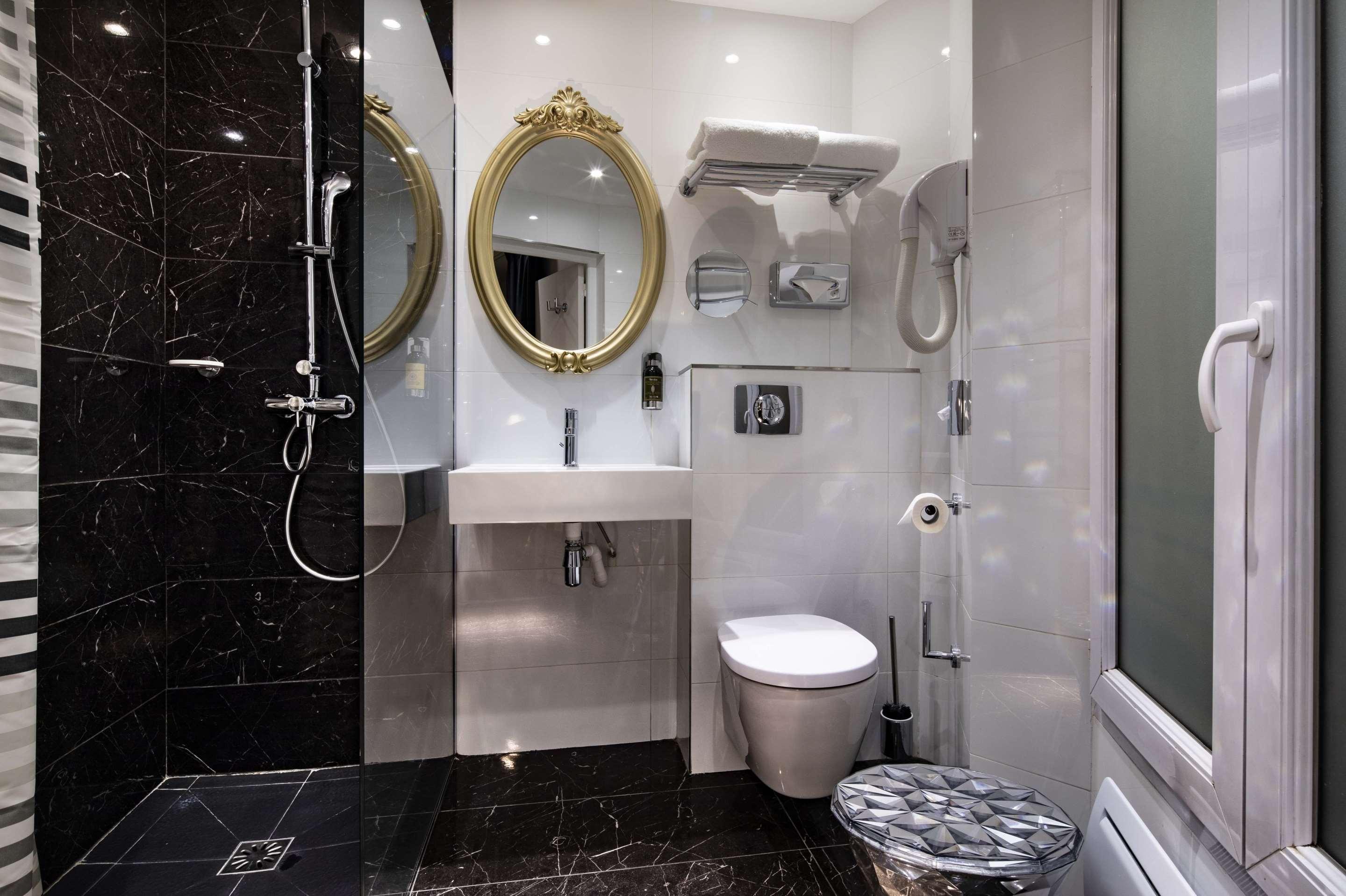 Hotel Montparnasse Saint Germain