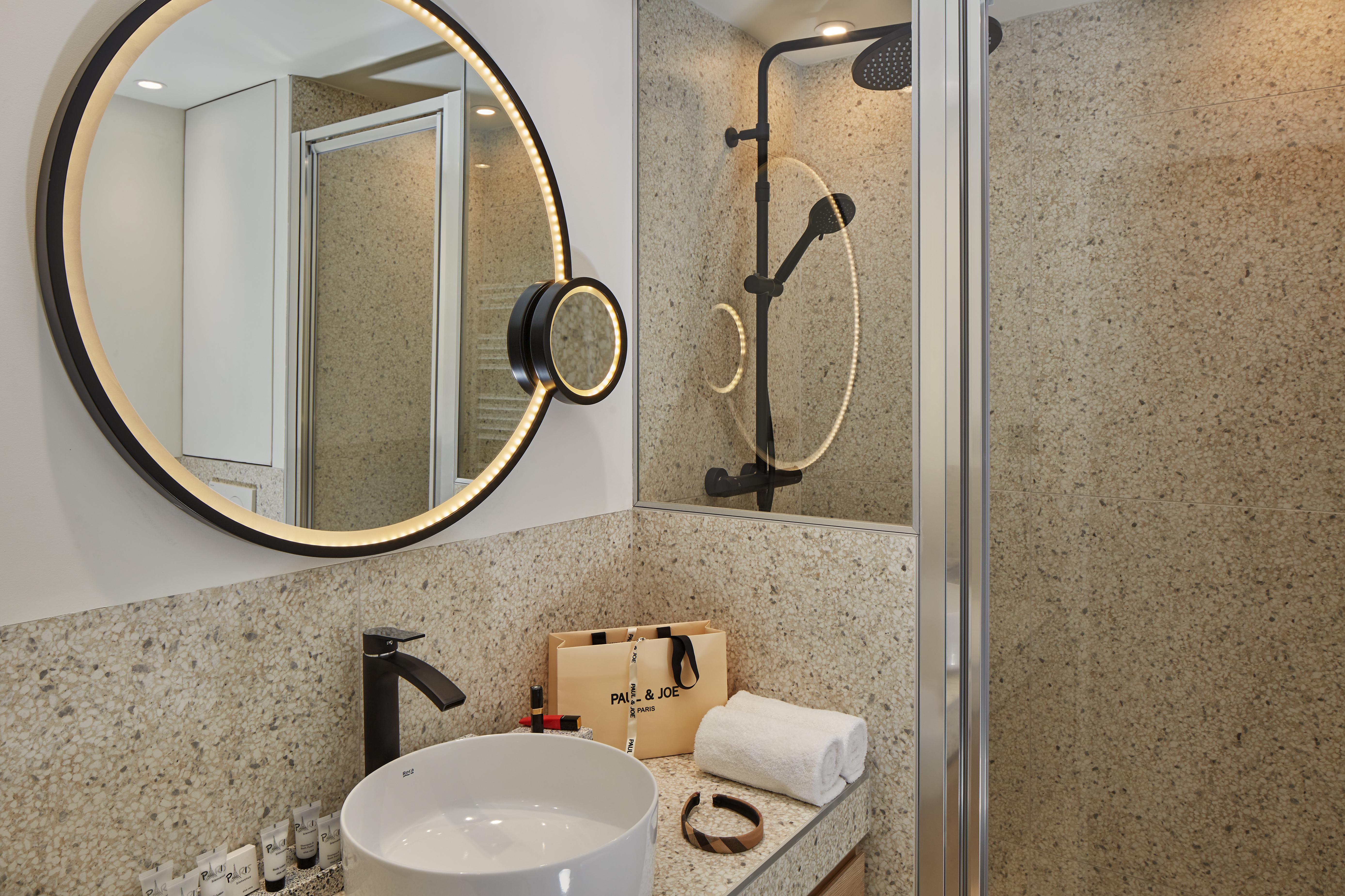 Pepper & Paper Aparthotel 4*