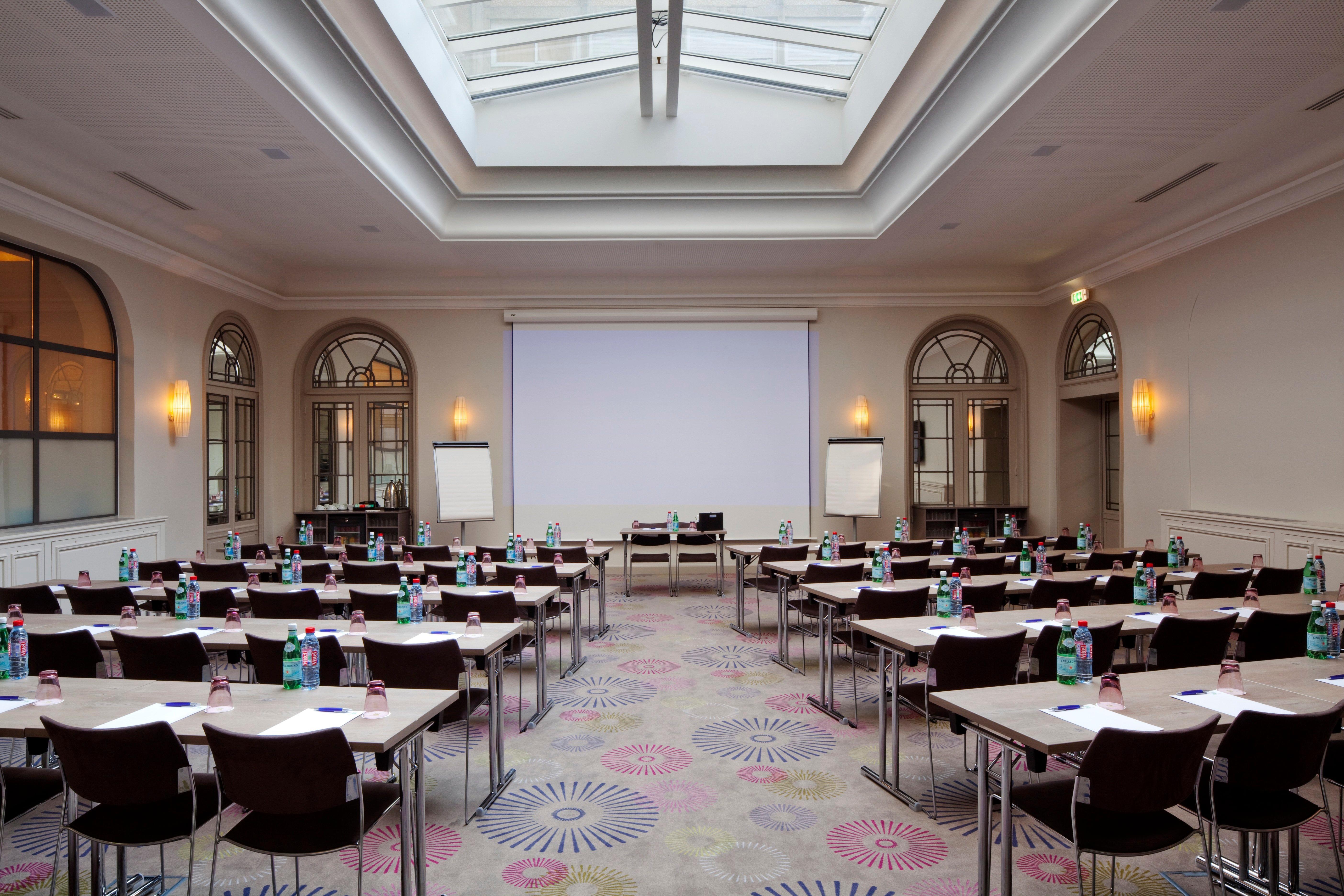 Holiday - Gare De Lyon Bastille By Ihg 4*