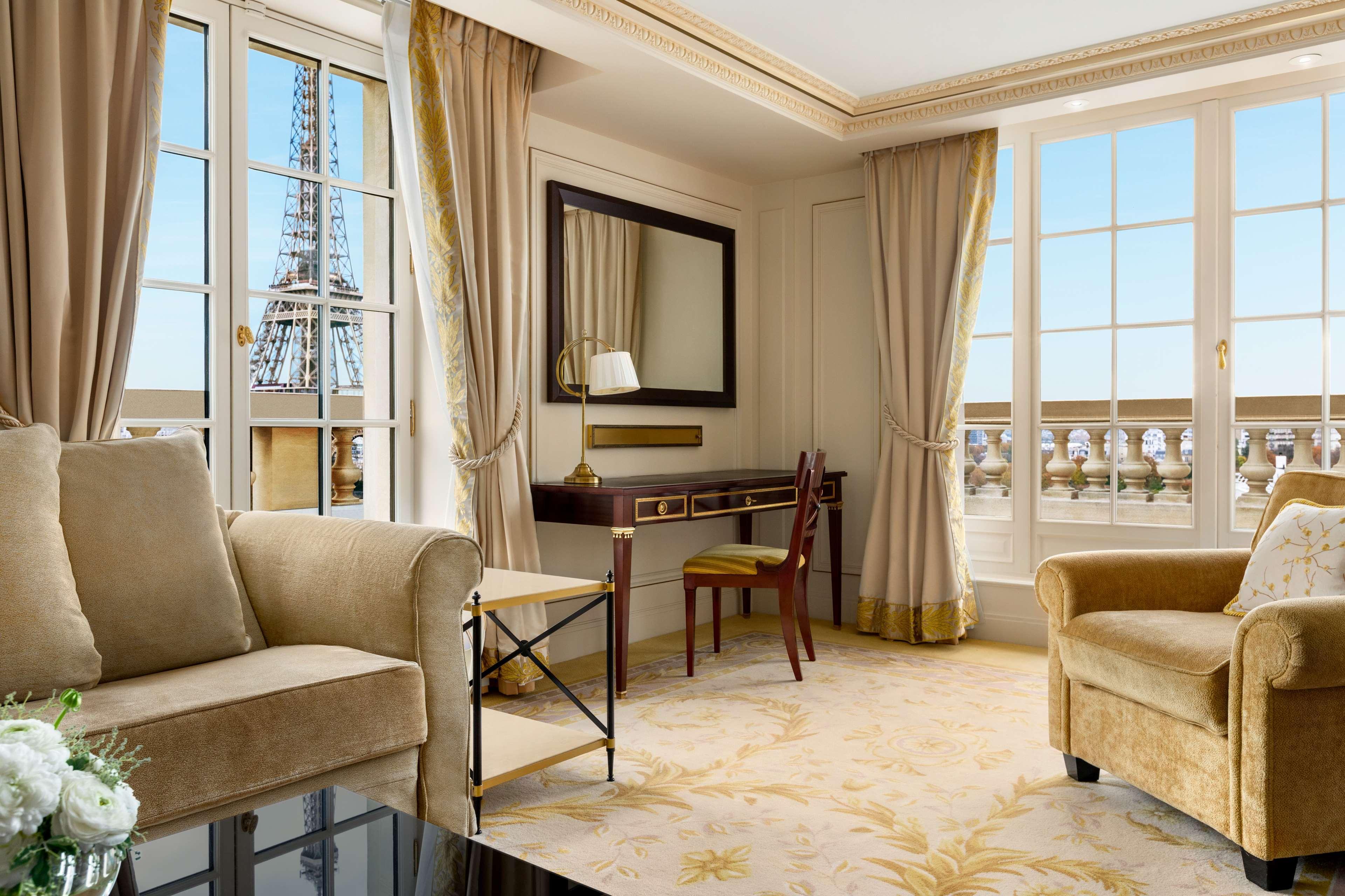 Hotel Shangri-la 5*