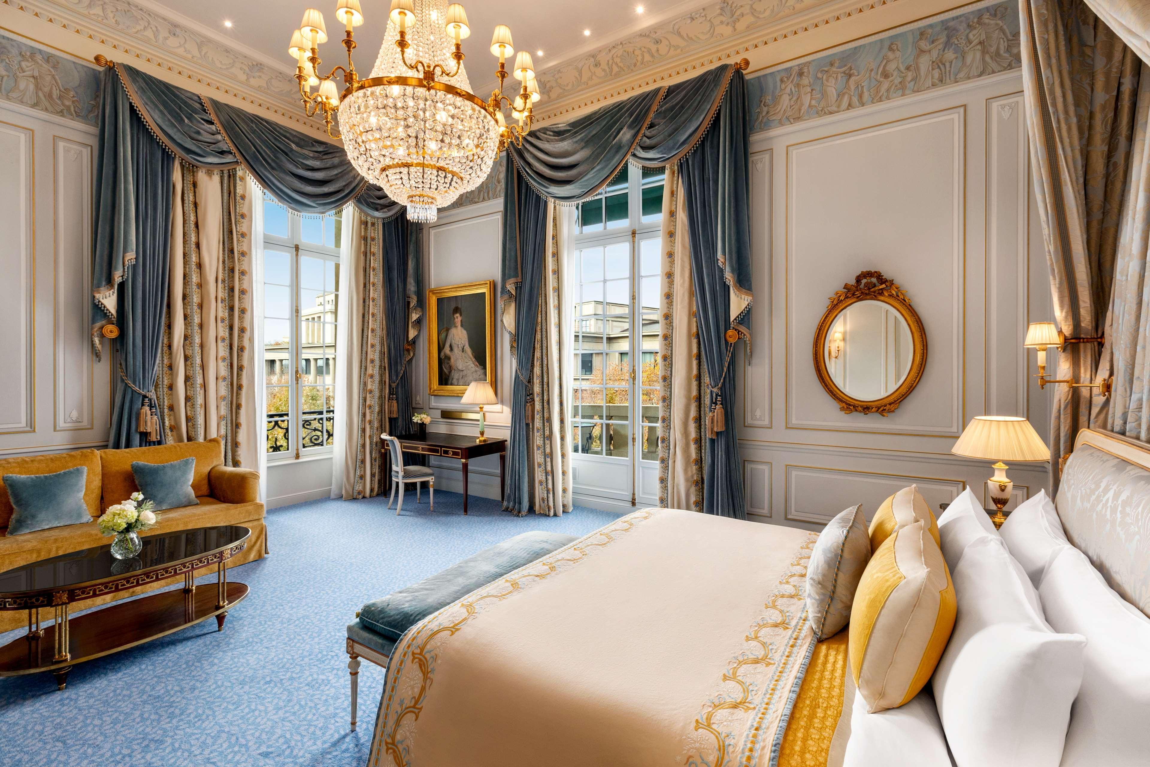 Hotel Shangri-la 5*