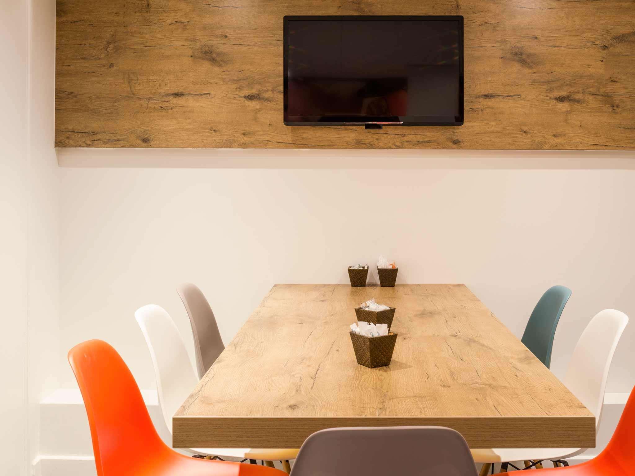 Hotel Ibis Pere Lachaise