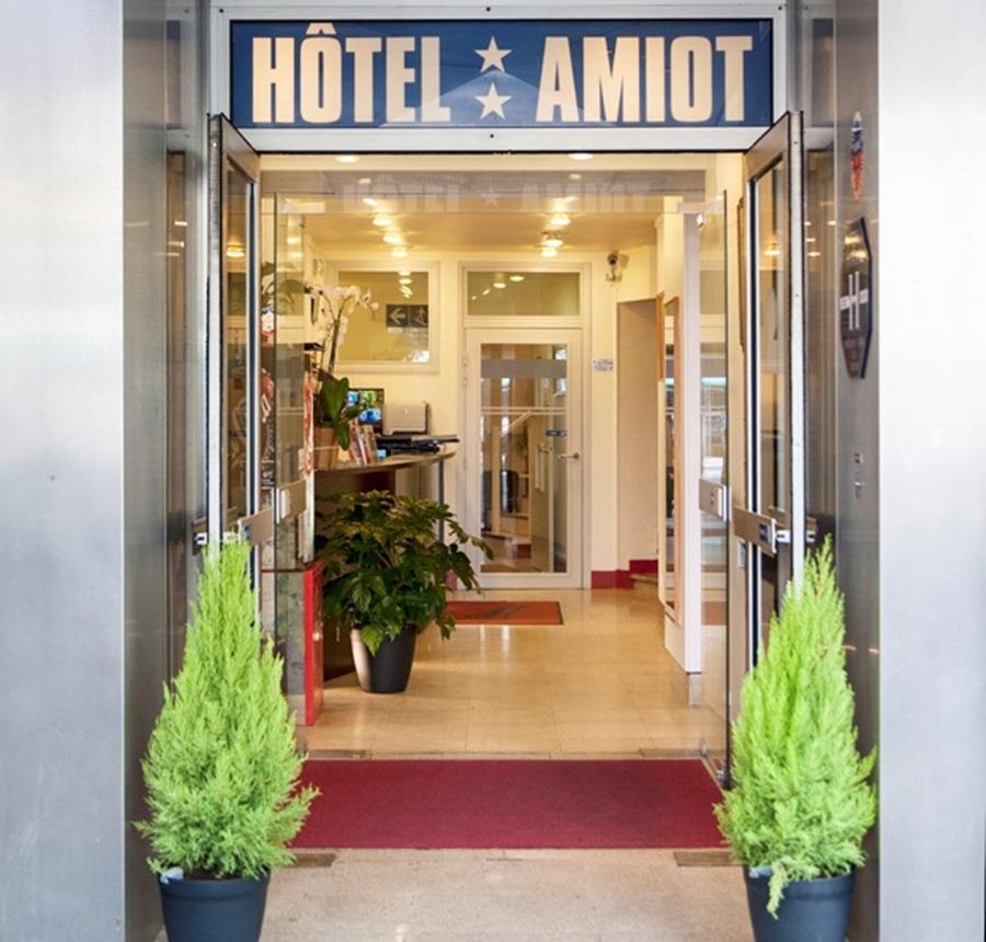 Amiot