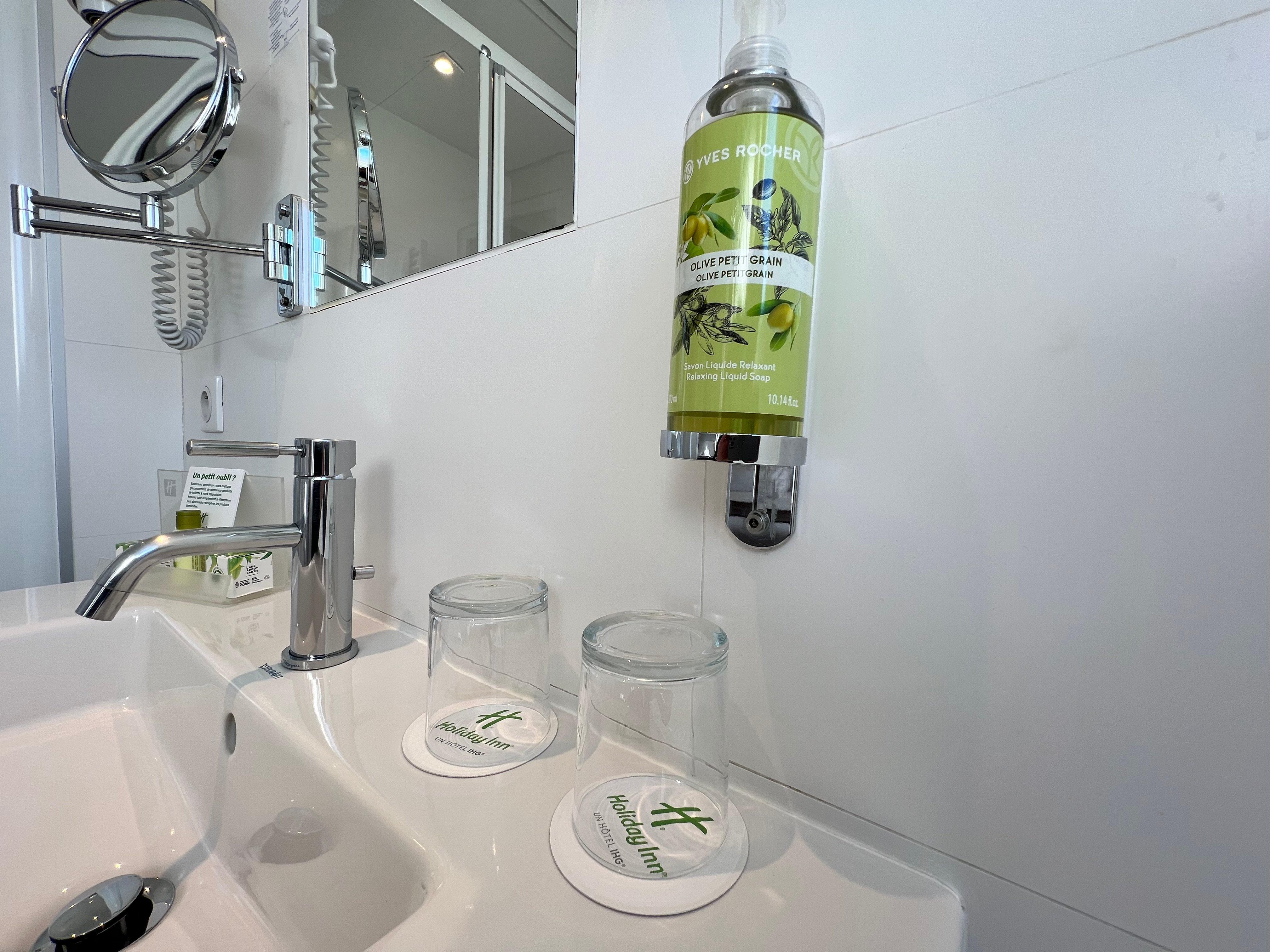 Holiday Paris-auteuil By Ihg Hotel Paris