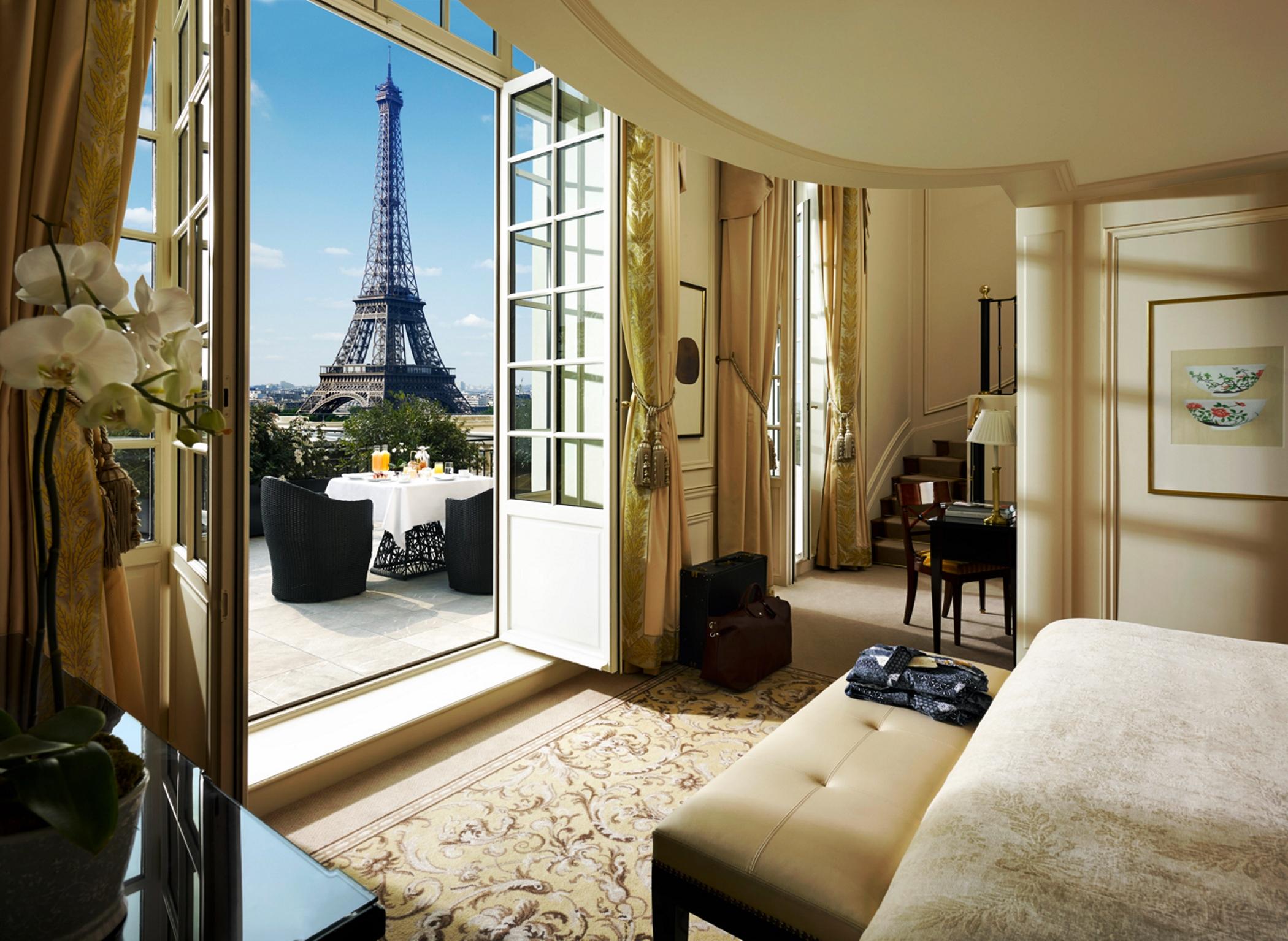 Shangri-la Paris