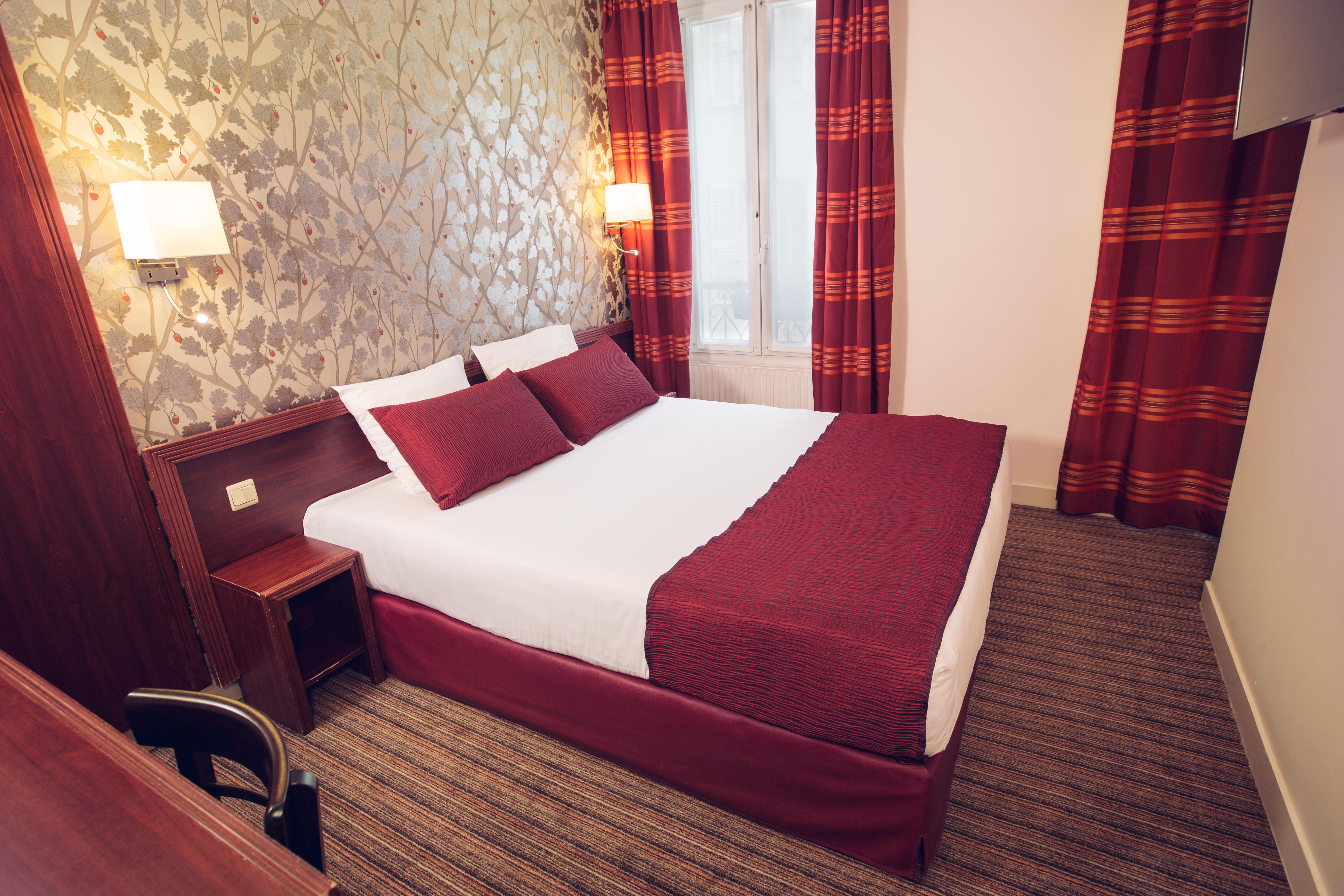 Hotel Timhotel Gare De Lyon 3*
