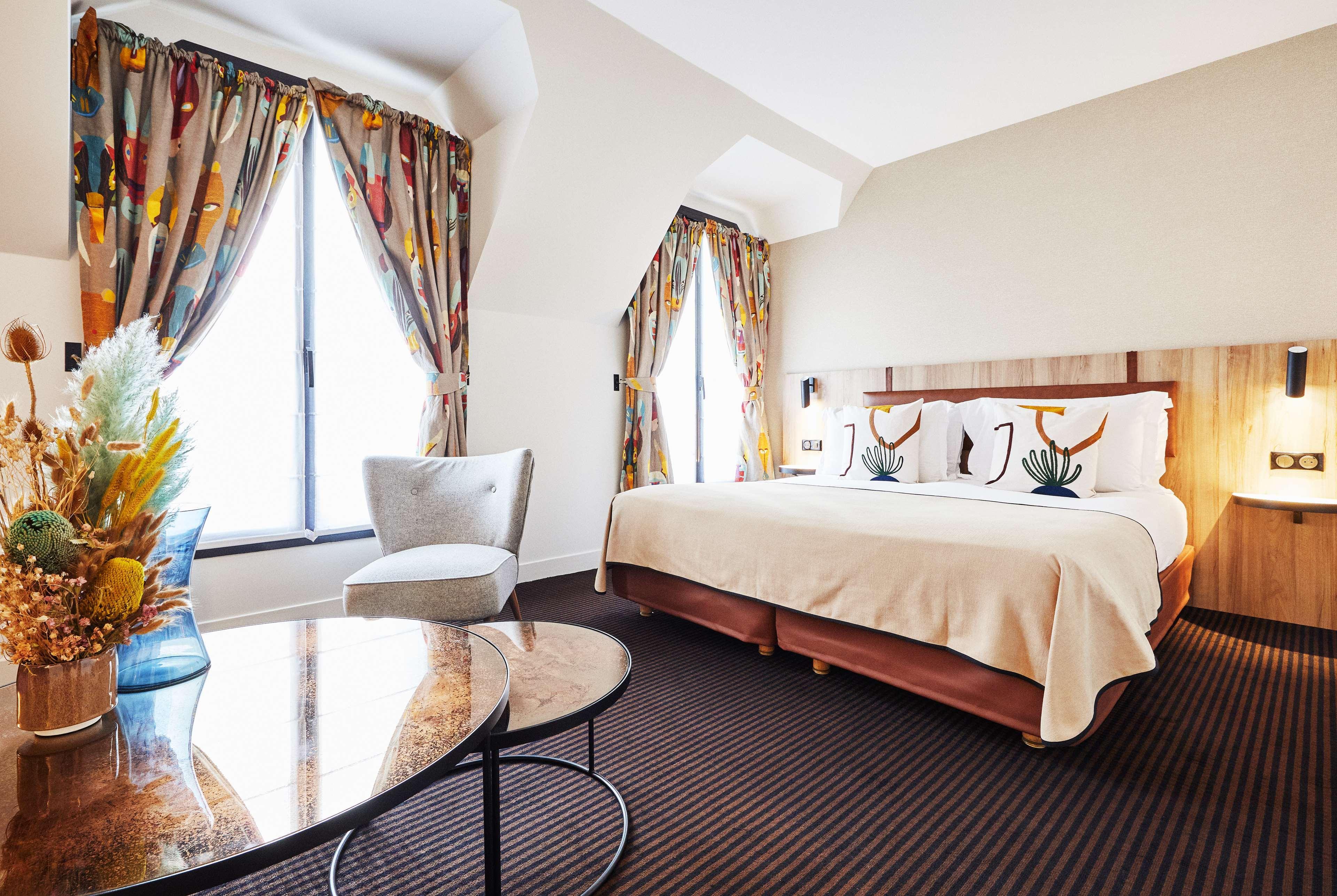 Plaza Tour Eiffel 4*