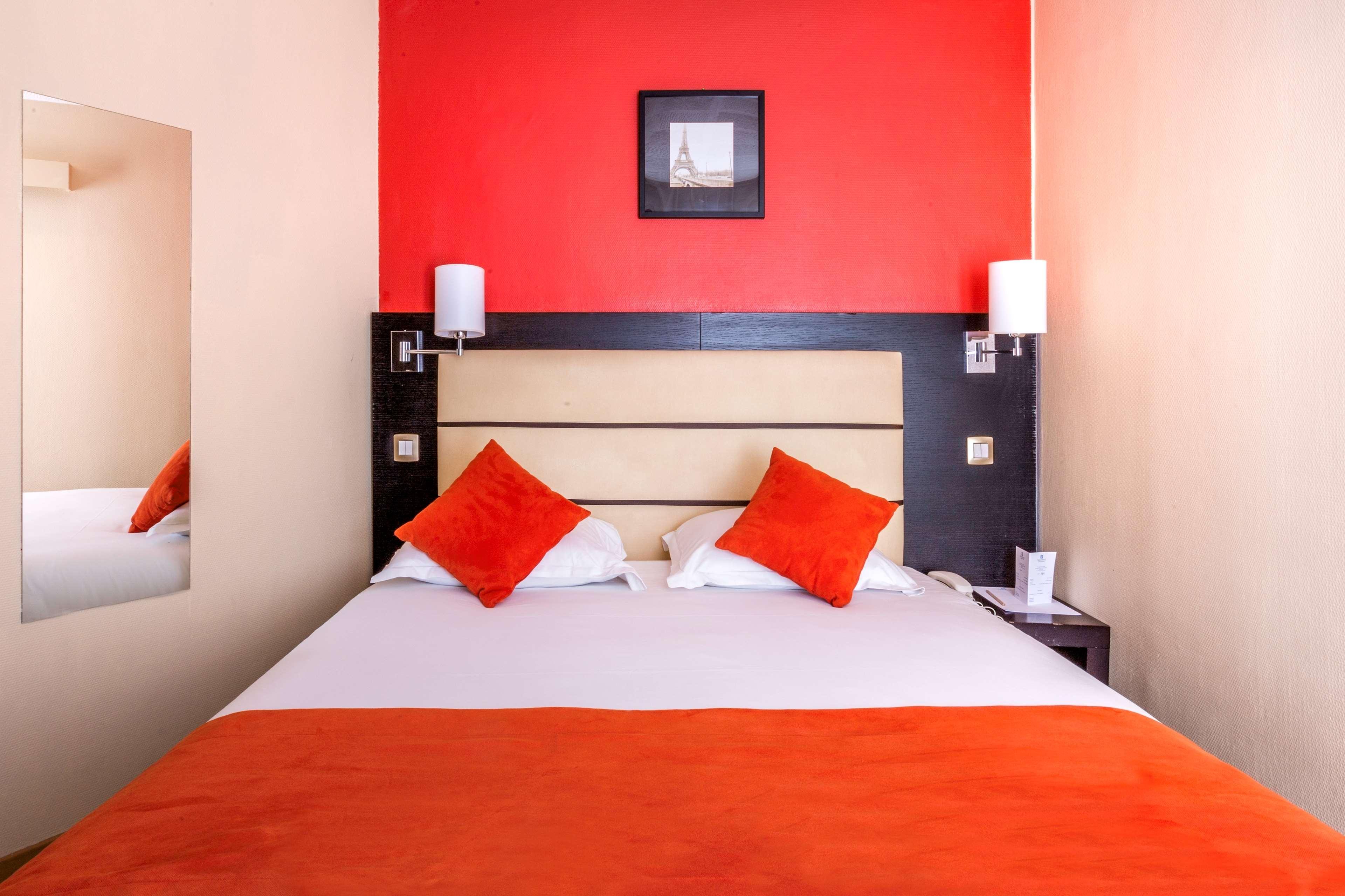 Hotel Sure By Best Western Gare Du Nord 3*
