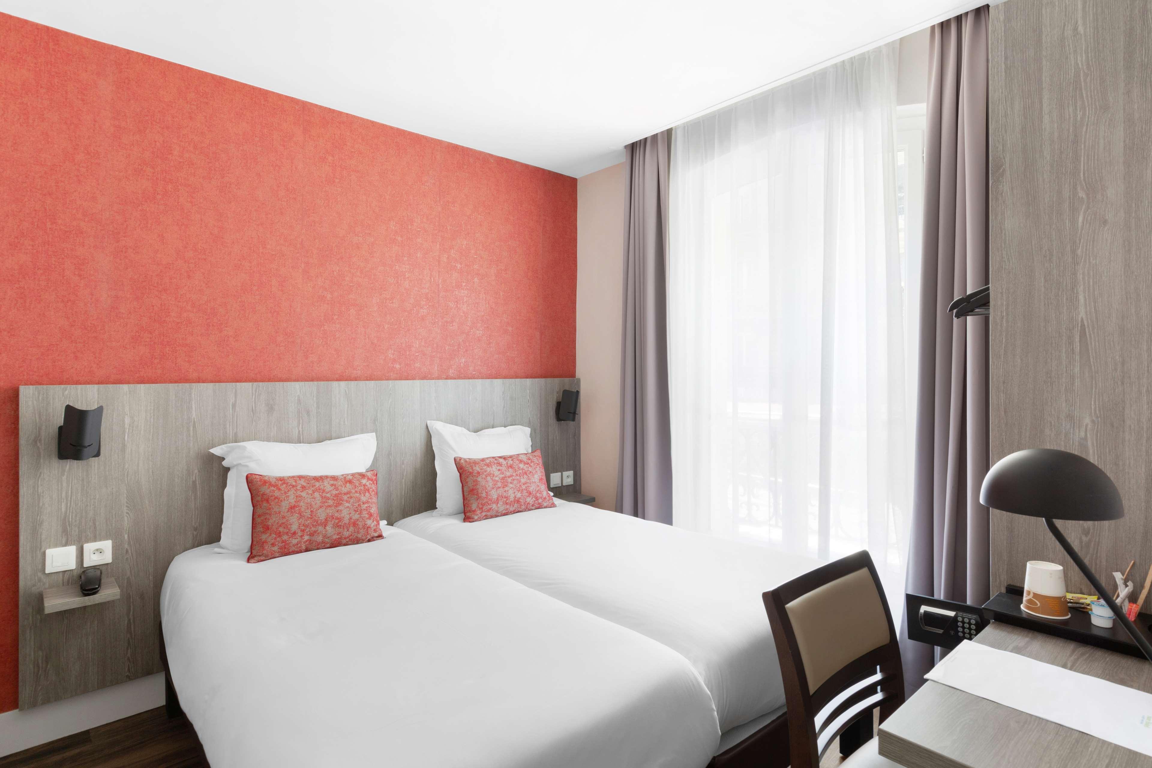 Sure By Best Western Gare Du Nord 3*