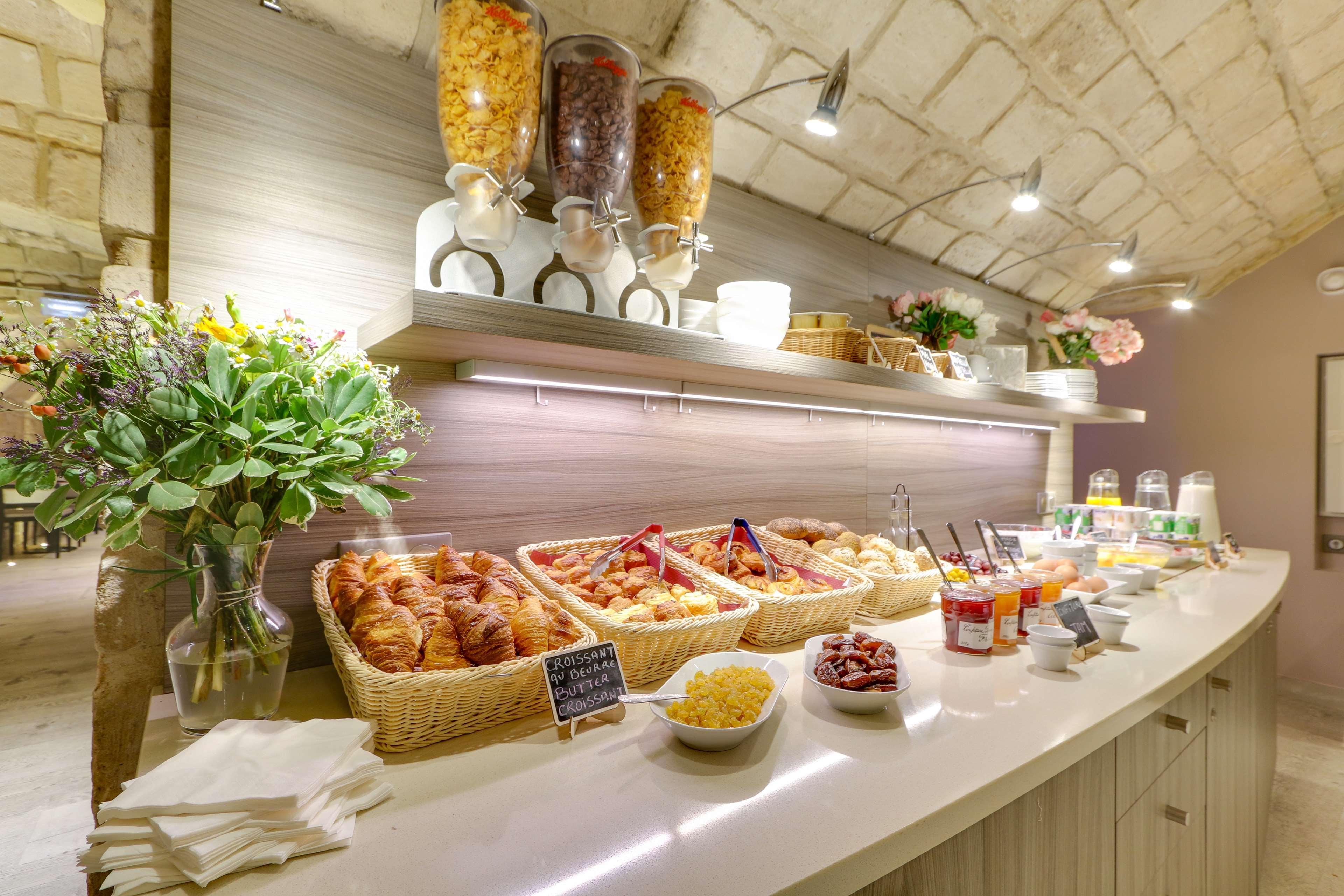 Sure By Best Western Gare Du Nord Hotel 3*