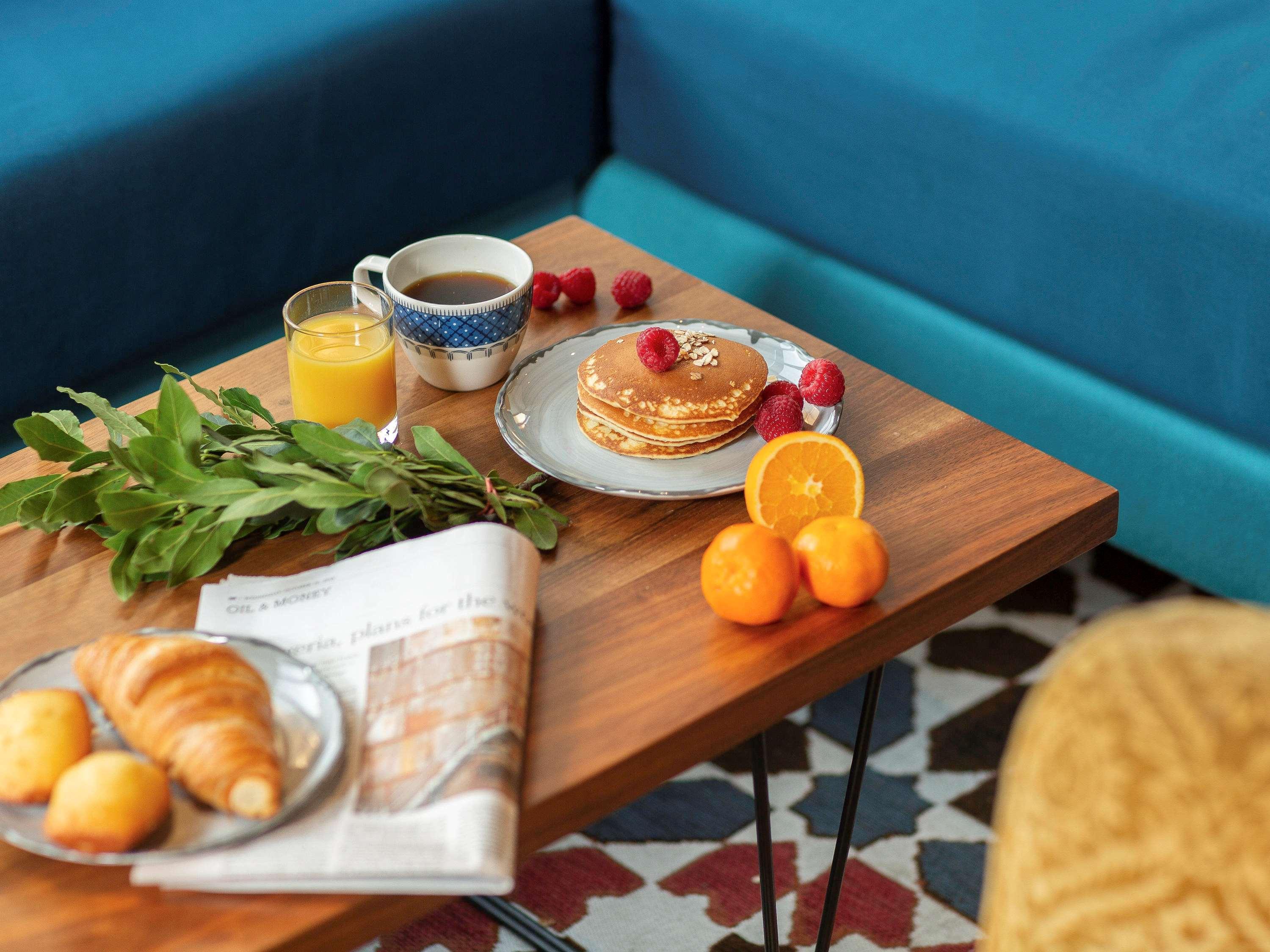 Hotel Mercure Centre Gare Montparnasse 4*