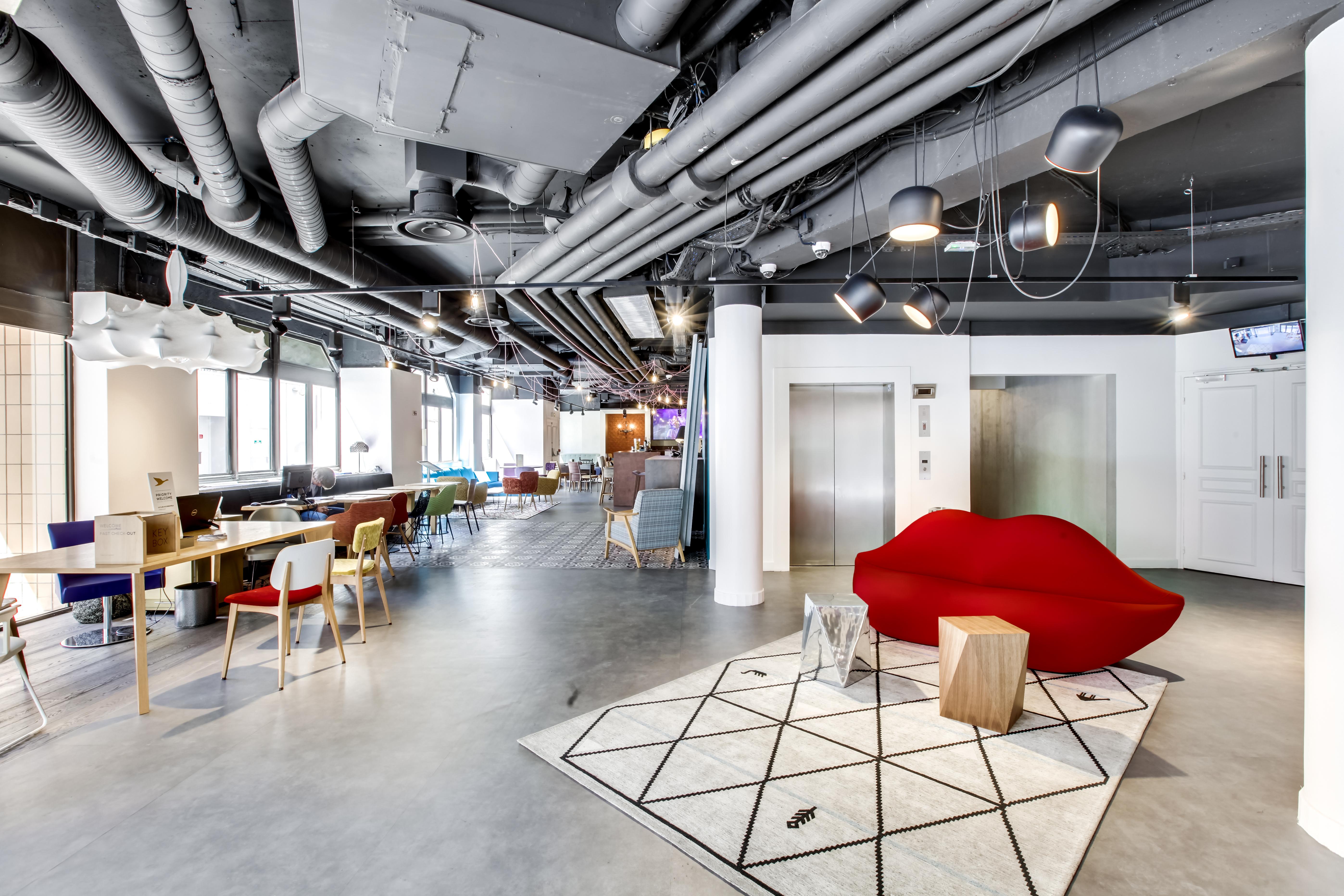 Mercure Centre Gare Montparnasse Hotel 4*