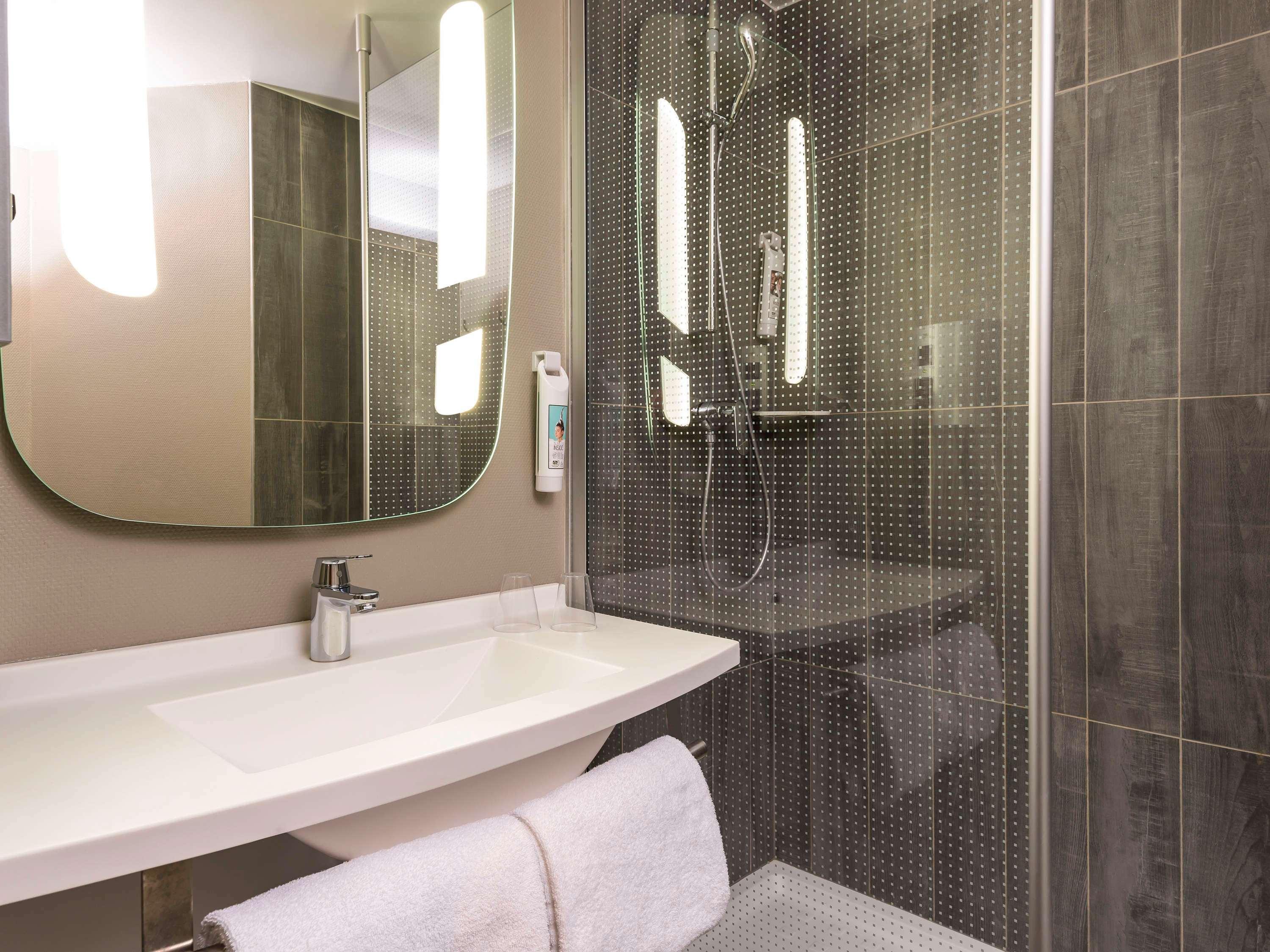 Hotel Ibis Alesia Montparnasse 3*