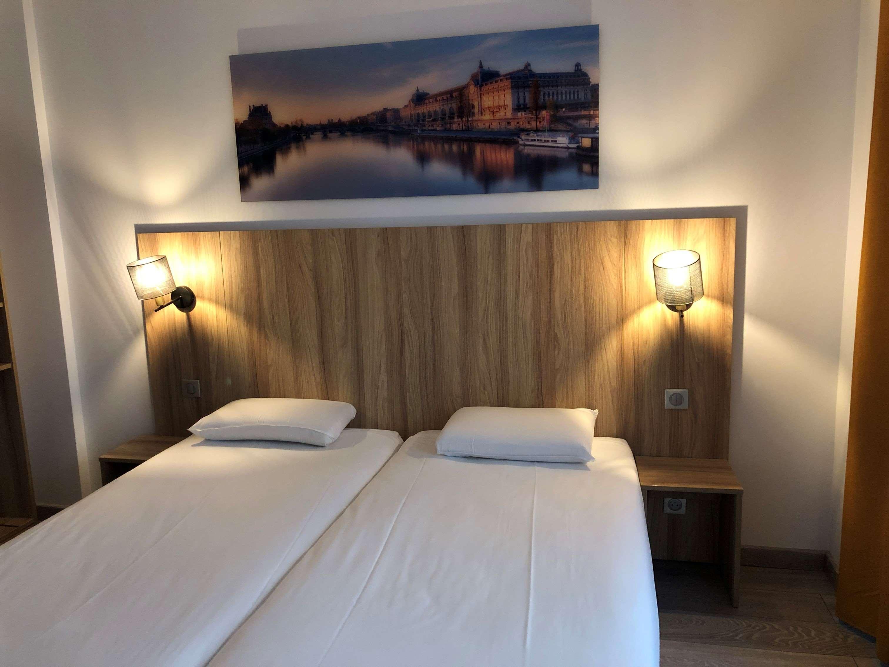Kyriad 10 - Canal Saint Martin - Republique 3* Paris