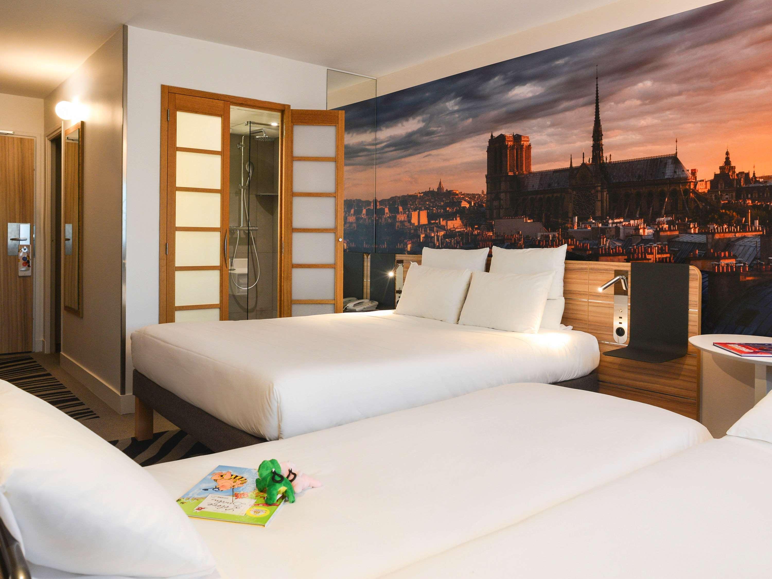Novotel 14 Porte D'orleans Hotel 4*
