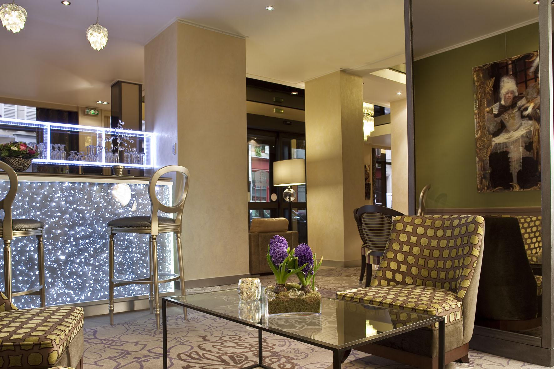 Hotel Western Anjou Lafayette Paris