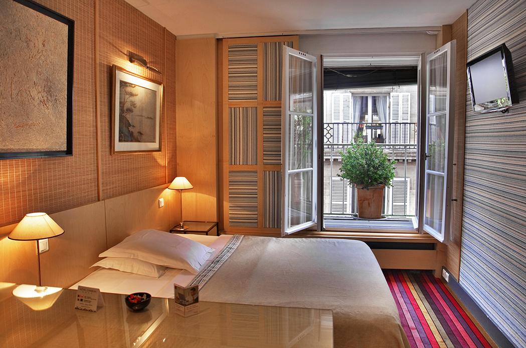 Cambon Hotel 4*