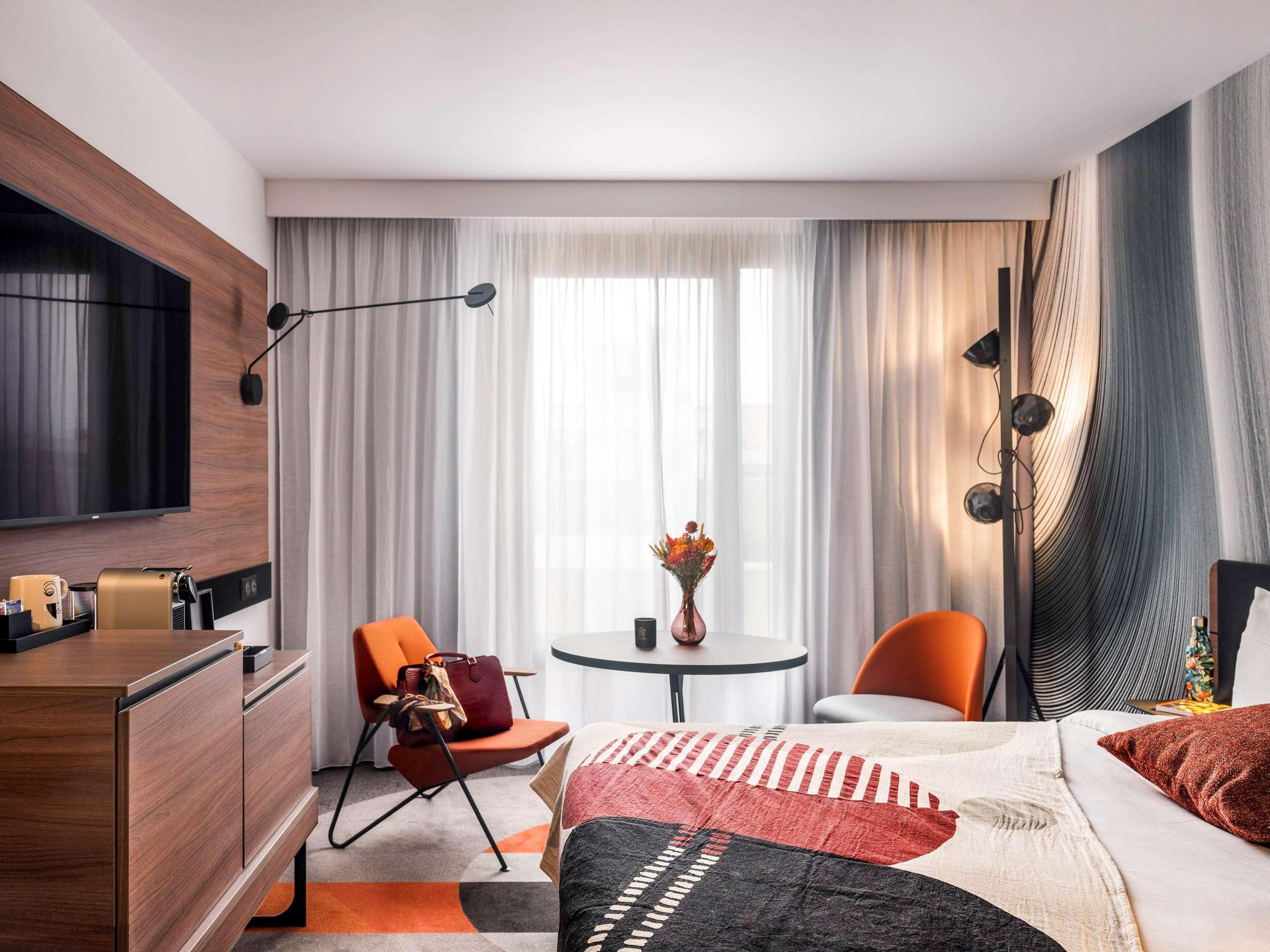 Novotel Vaugirard Montparnasse Hotel 4*
