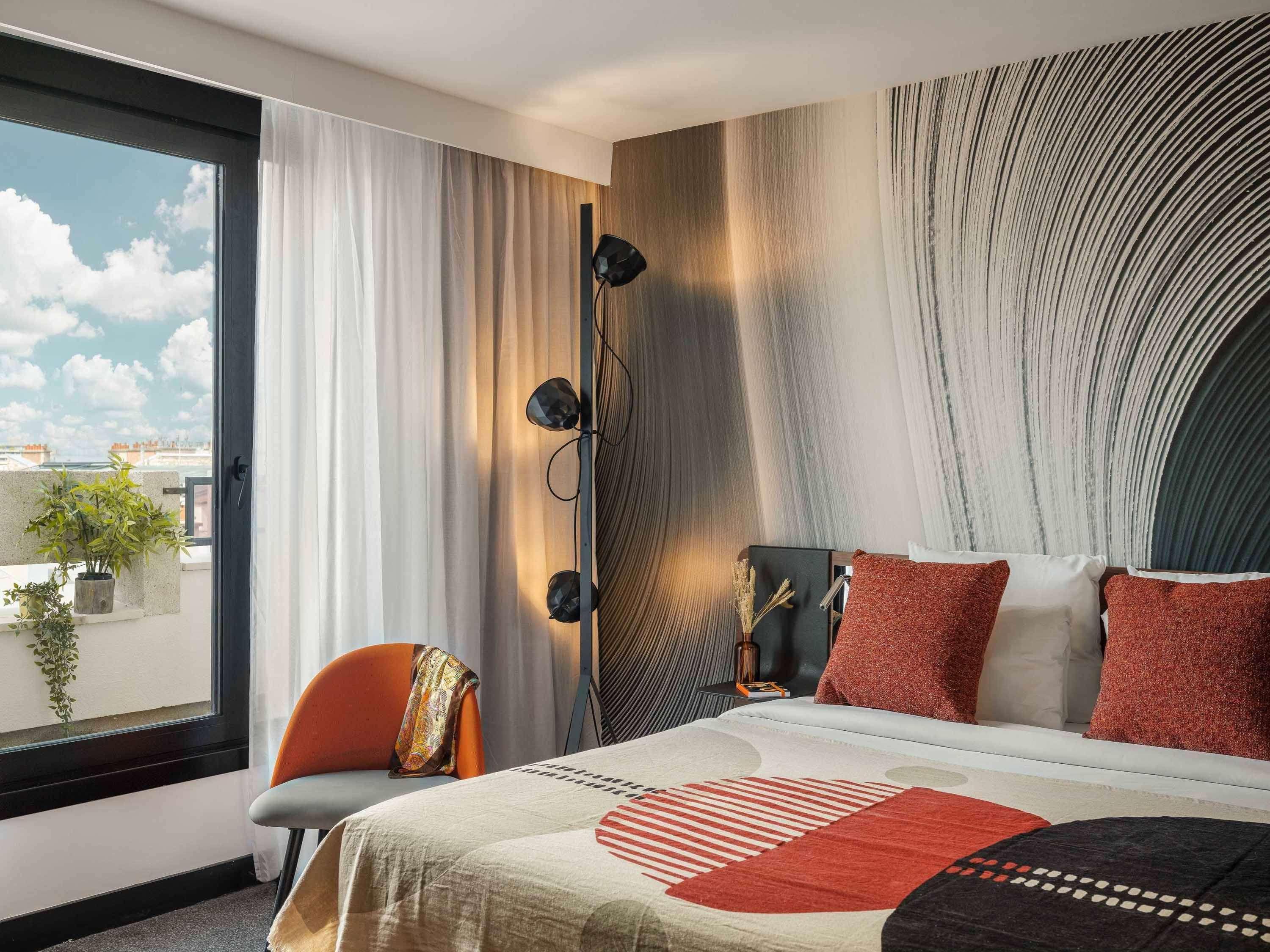 Novotel Vaugirard Montparnasse Hotel 4*