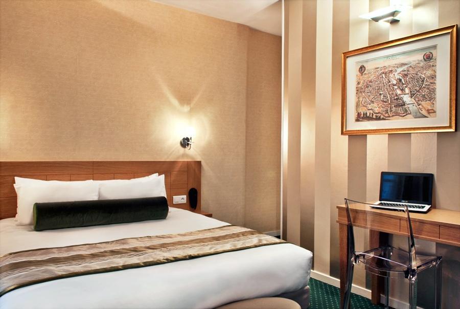 Romance Malesherbes By Patrick Hayat Hotel 3*