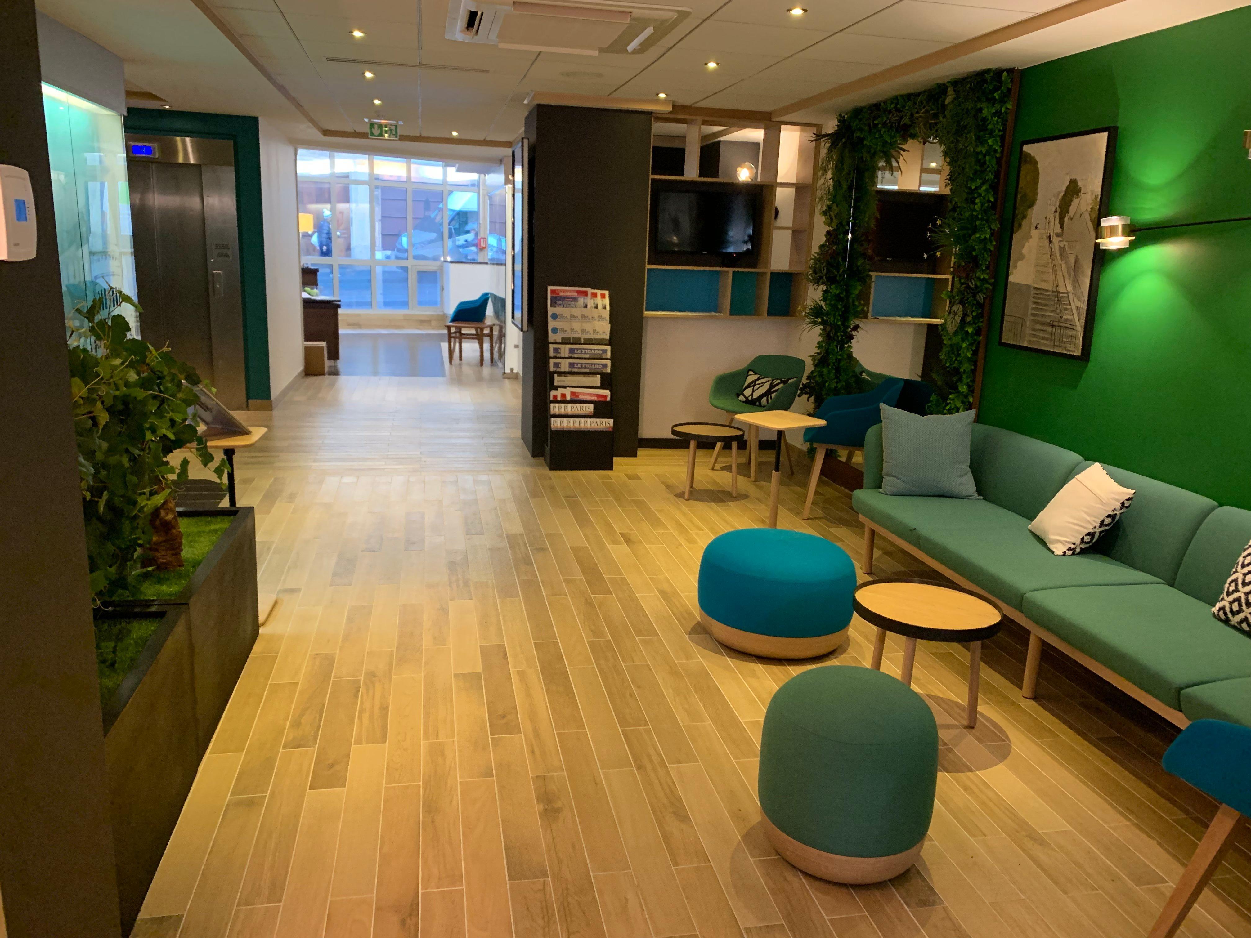 Holiday Montmartre By Ihg