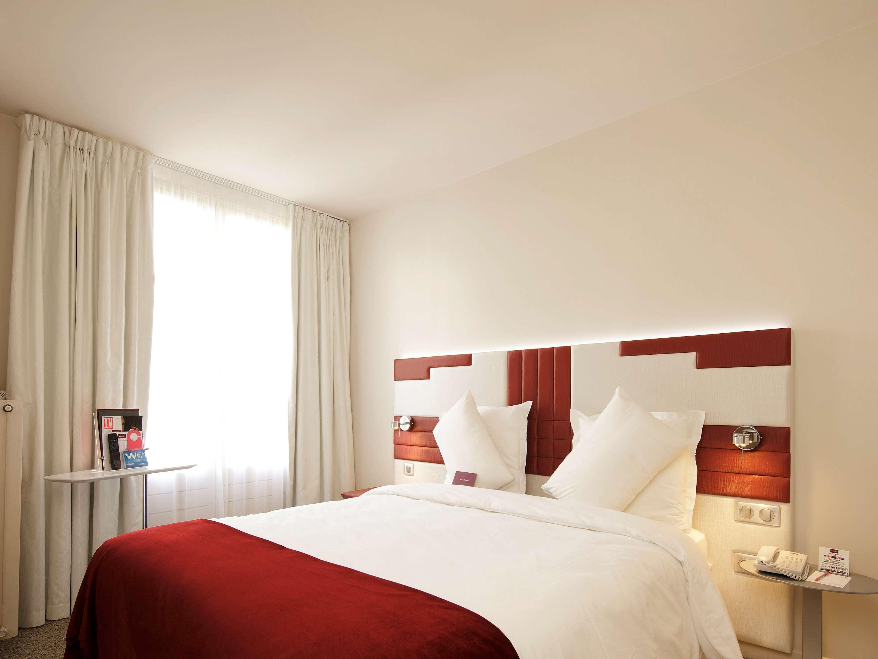 Mercure Opéra Faubourg Montmartre Hotel 4*