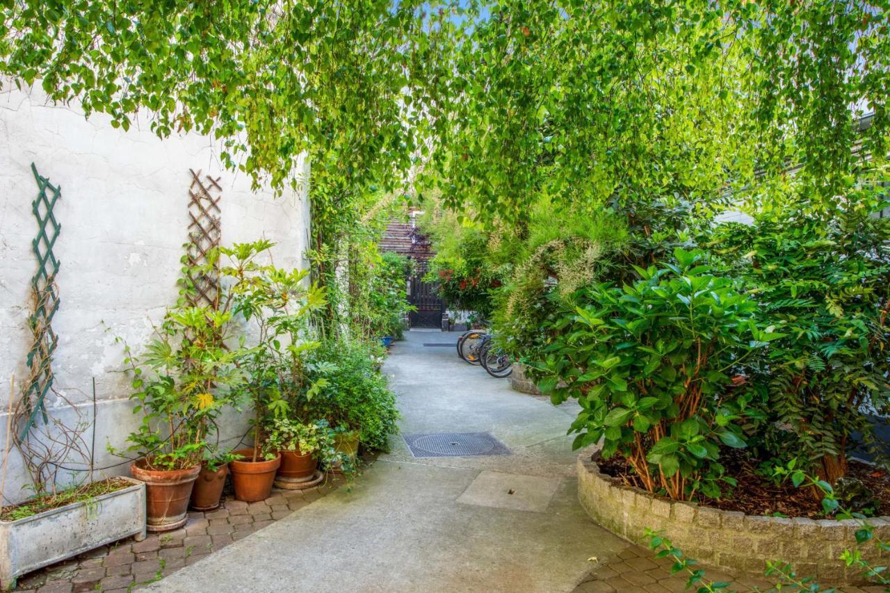 Superb Studio With Mezzanine And A Terrace - - Welkeys Appartement Paris