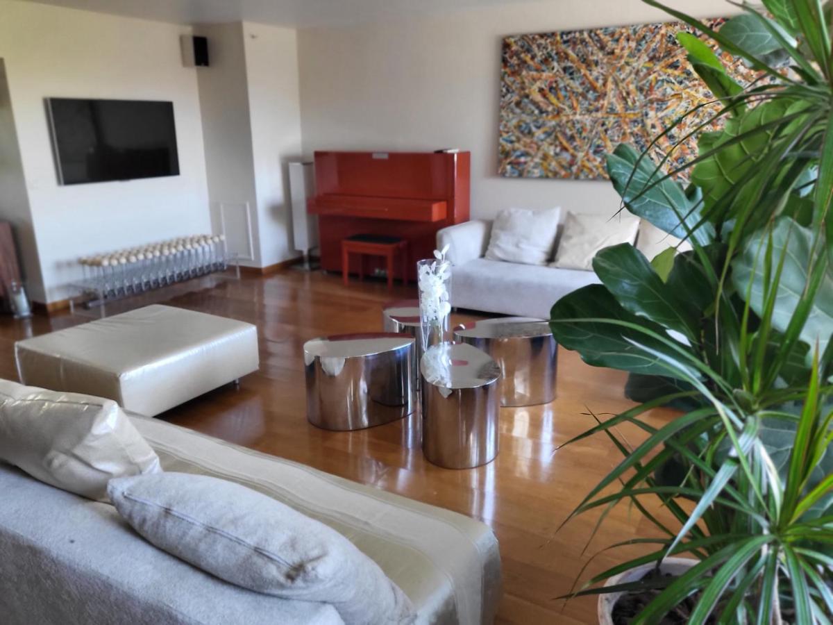 Penthouse Champs Elysees Above 5 Stars Berri Champs Elysees Apartment *
