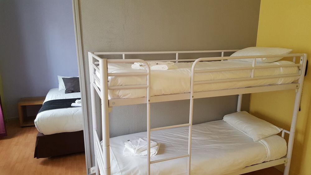 Hostel Le Montclair Montmartre By River
