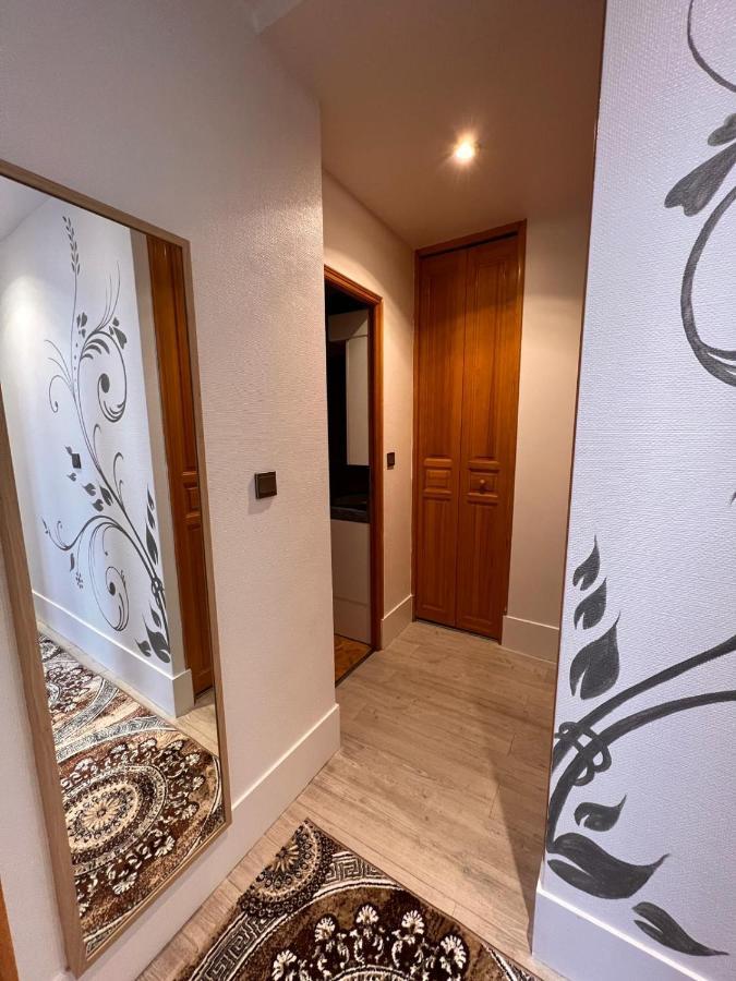 Luxury Champs-elysees - Hala Apartment Paris