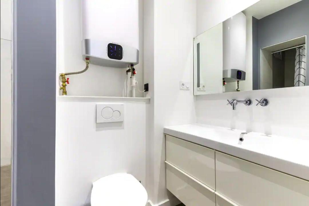 Gaite Montparnasse Magnifique Studio Divry 2p Paris