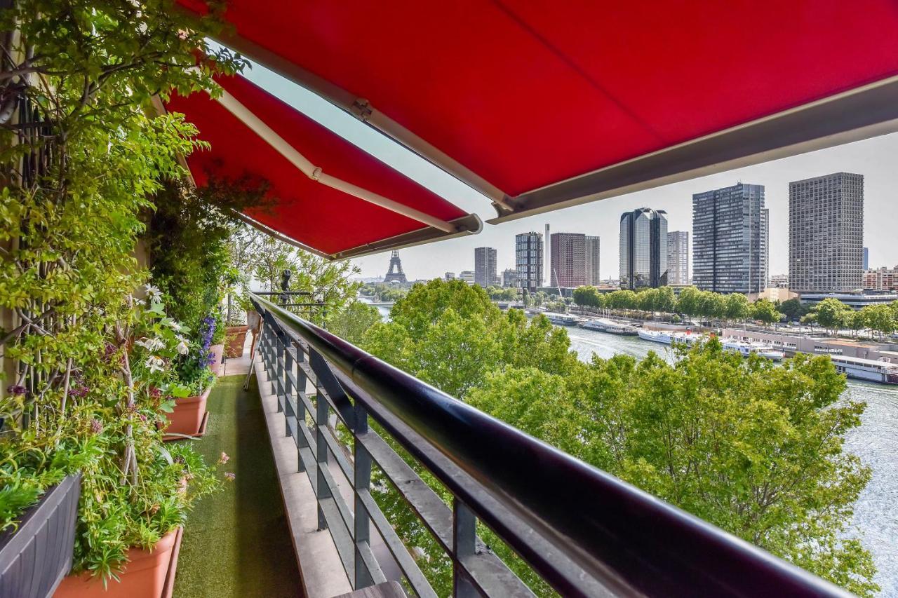 Eiffel Tower Mirabeau Bridge's Eagle Sight Appartement Paris