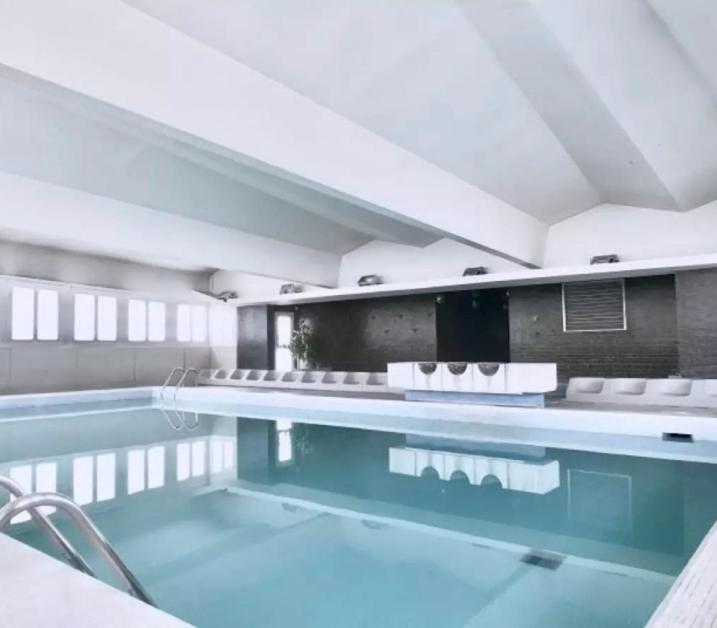 Appartement Studio   balinais   Chic/raffiné à Montparnasse