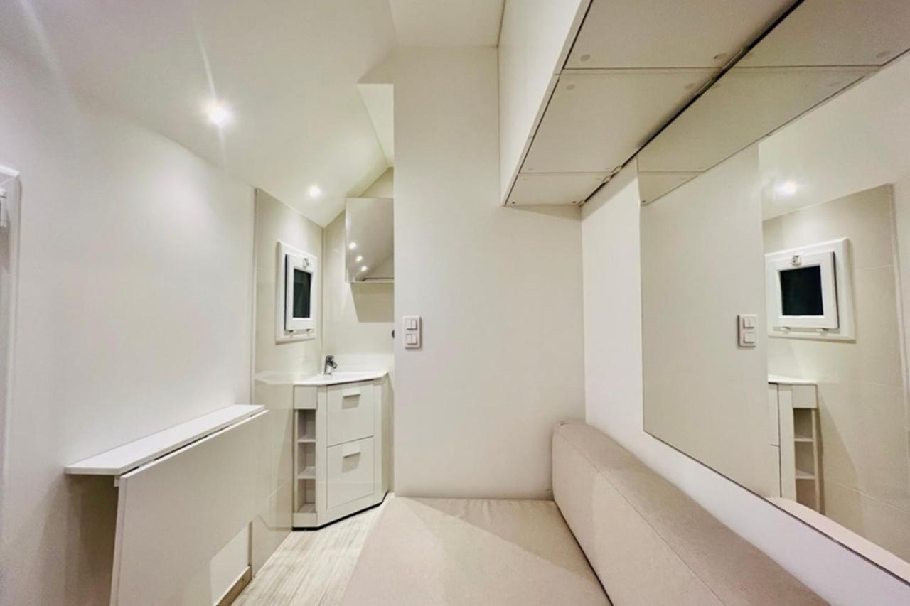 Holiday home Le Petit Saint-louis Paris
