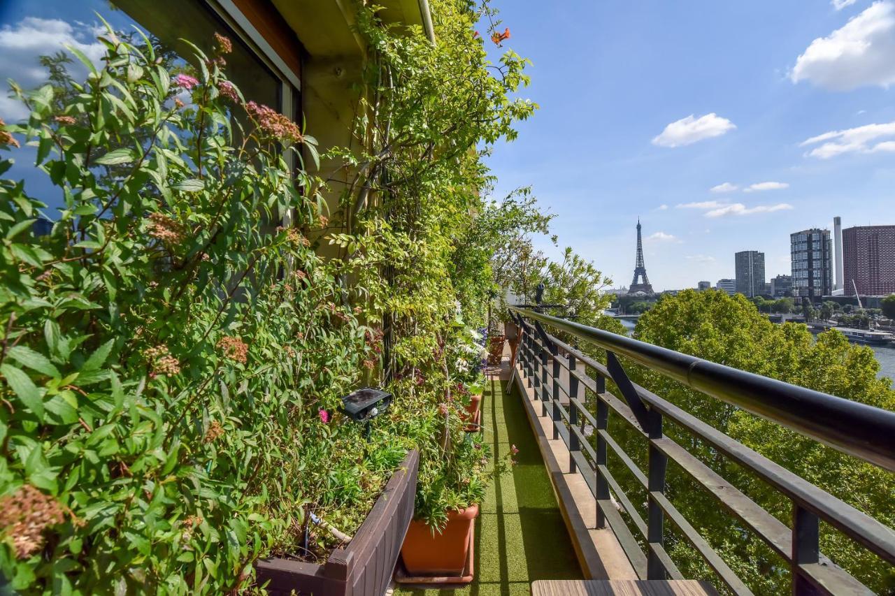 Eiffel Tower Mirabeau Bridge's Eagle Sight Apartment *
