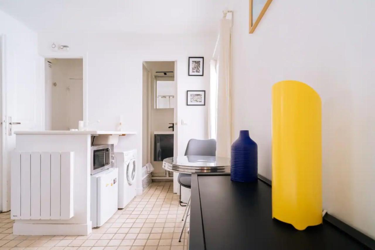 Unique And Bright Studio In *